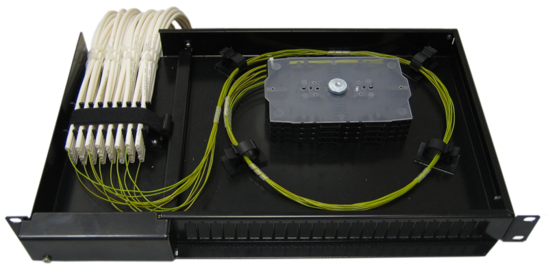 ODF 19 1HE 24XSCD BLÅSFIBER