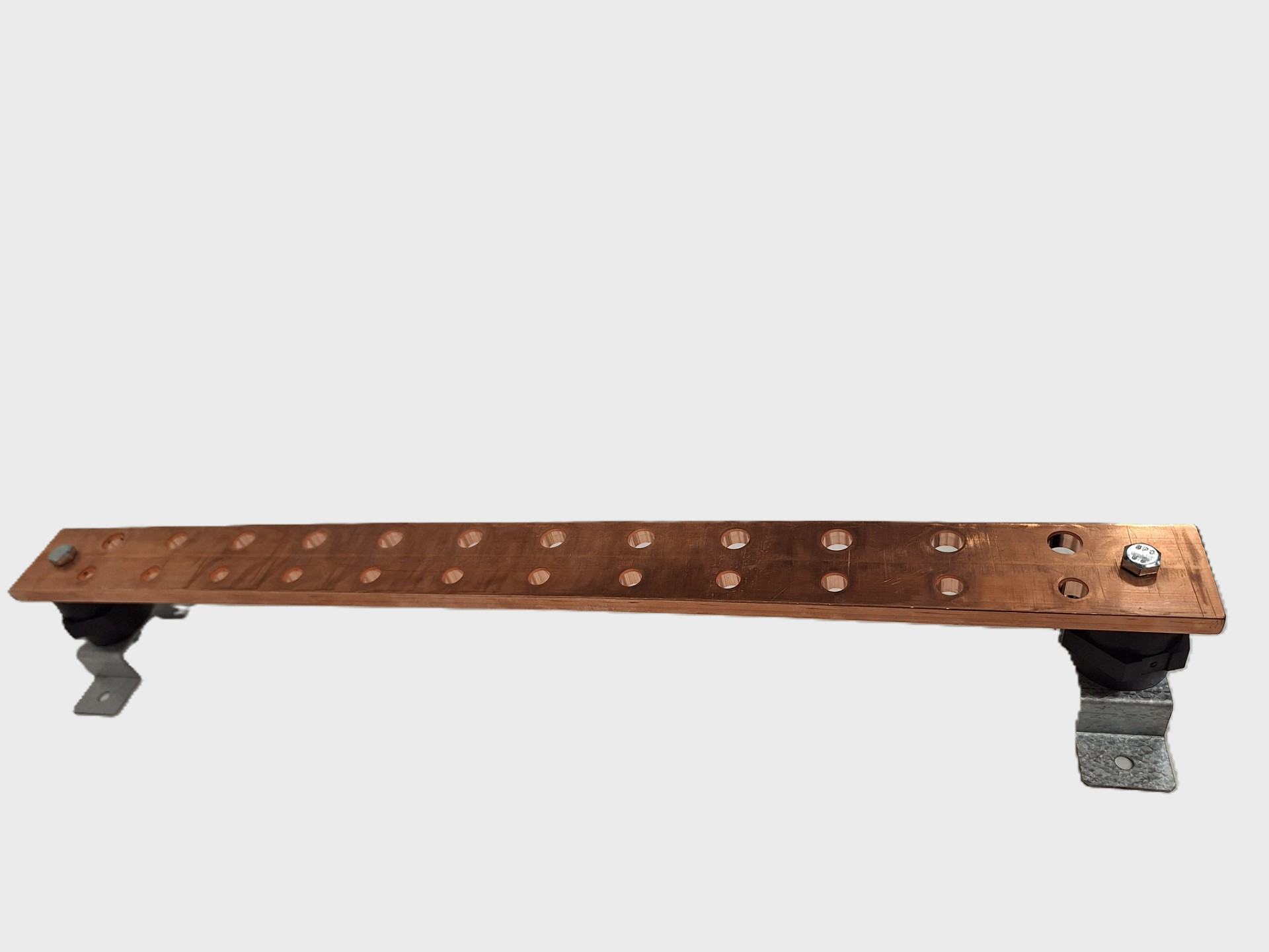 Hovedjordskinne 12M12-12M10 595mm, 24 tilkoblinger