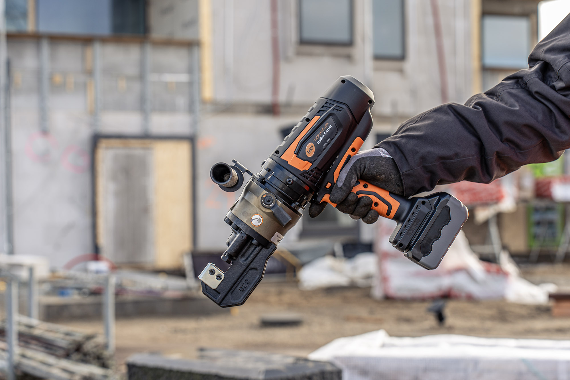tjep Armeringsjärn tjep hcs-20b 18v 5-20mm 2x4,0ah batteri laddare