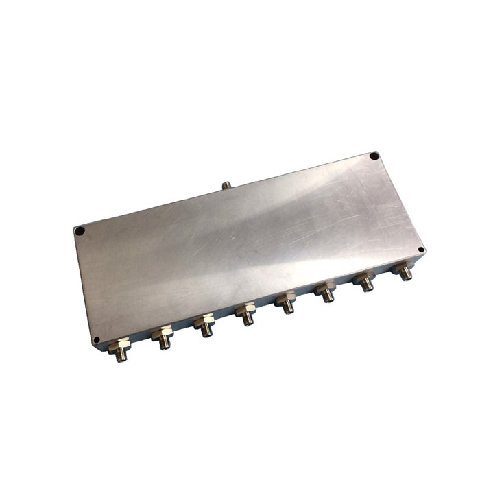 Antenne Splitter 8utg SMAHun 690-2700MHz