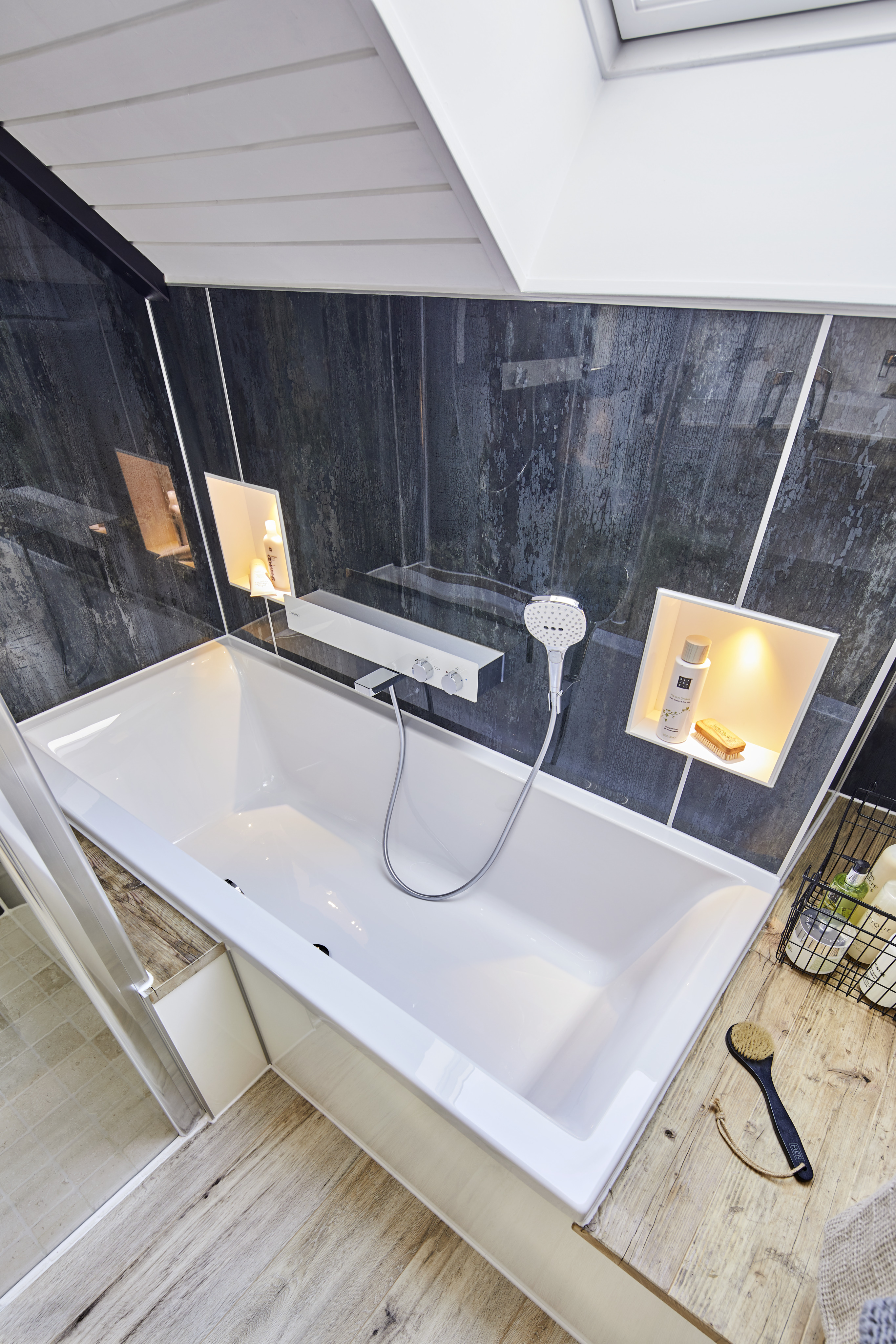 hansgrohe Käsisuihku hansgrohe 26520400 raind e 120 3jet kr/v