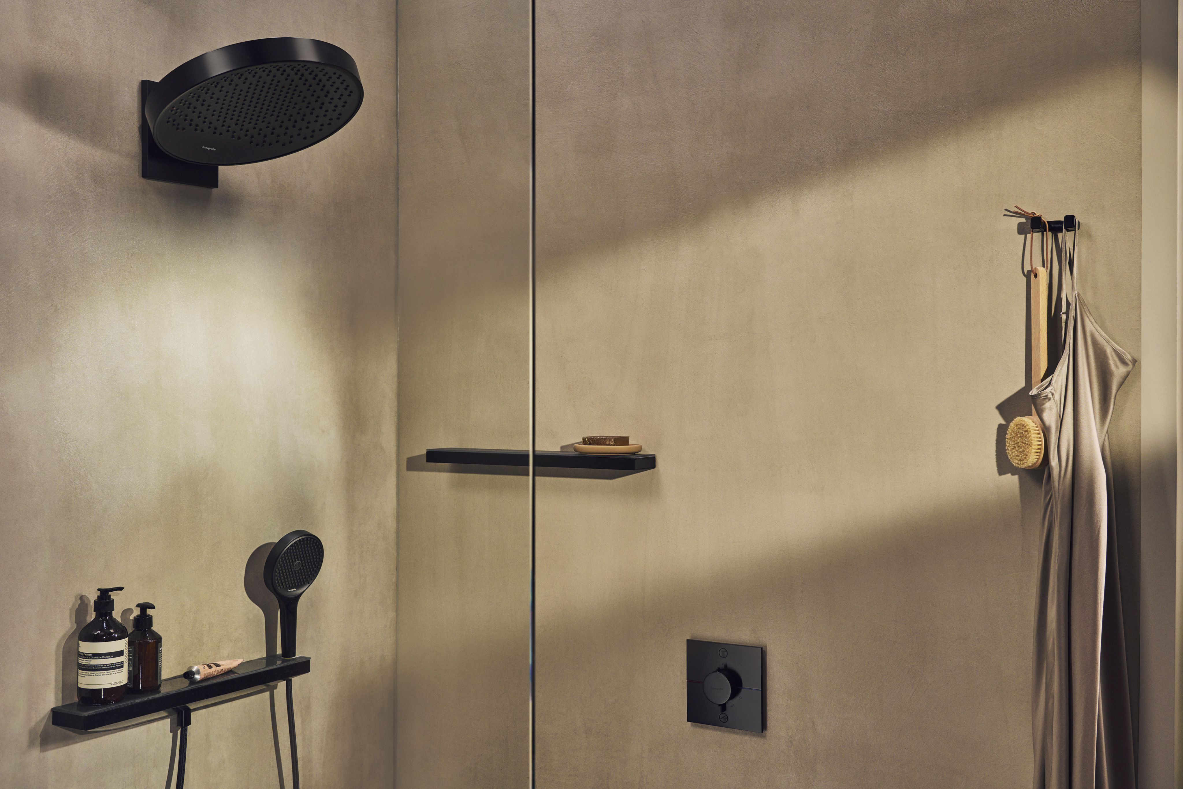 hansgrohe Duschtermostat hansgrohe 15384670 5-t musta
