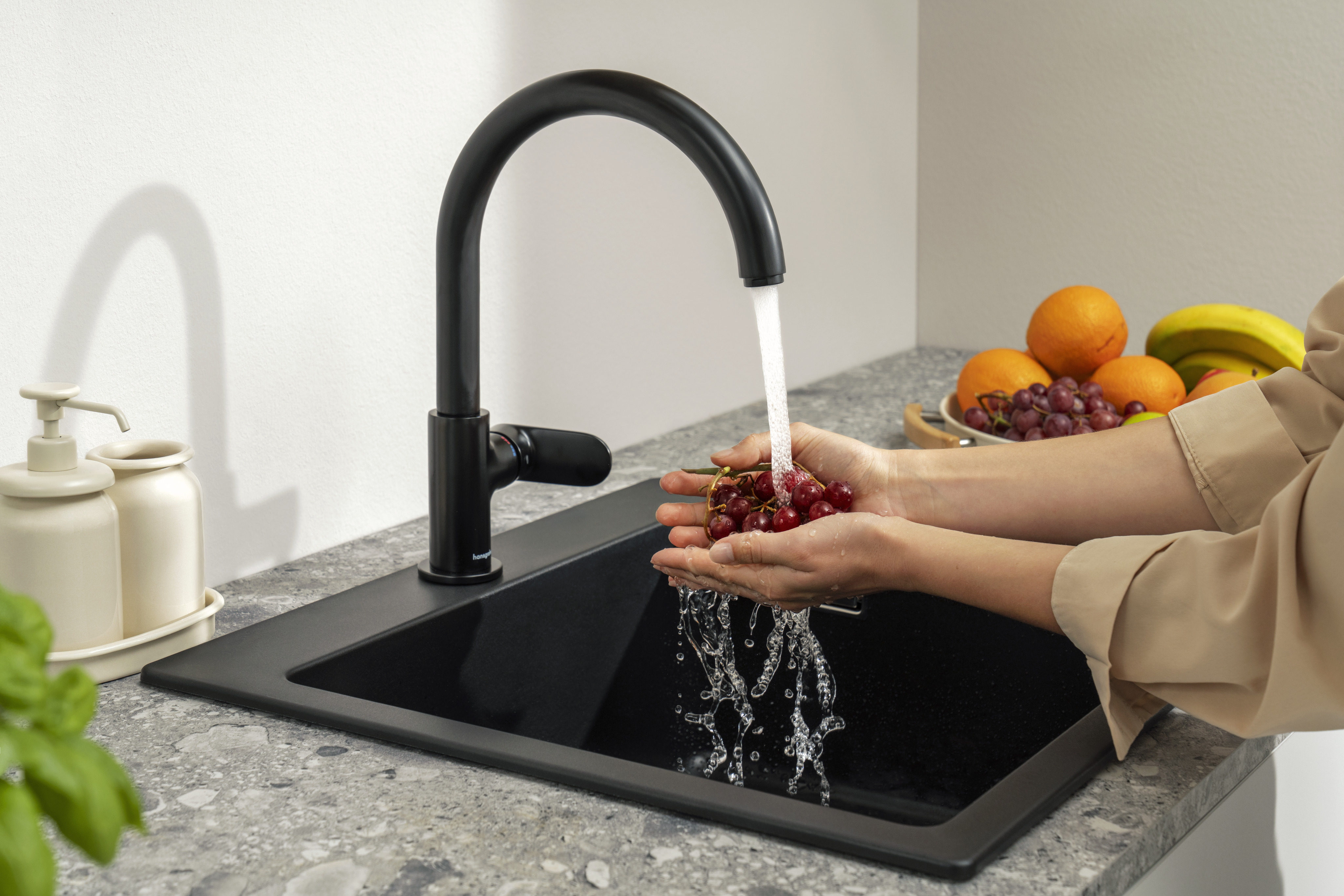 hansgrohe Kitchen mixer hansgrohe vernis blend m35 210 1jet mb