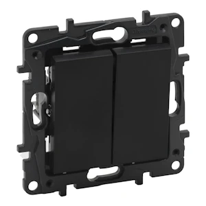legrand Niloe step grupilüliti 10ax vk must