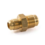 REDUCING FLARE UNION 3/8 1/4 SAE M/M