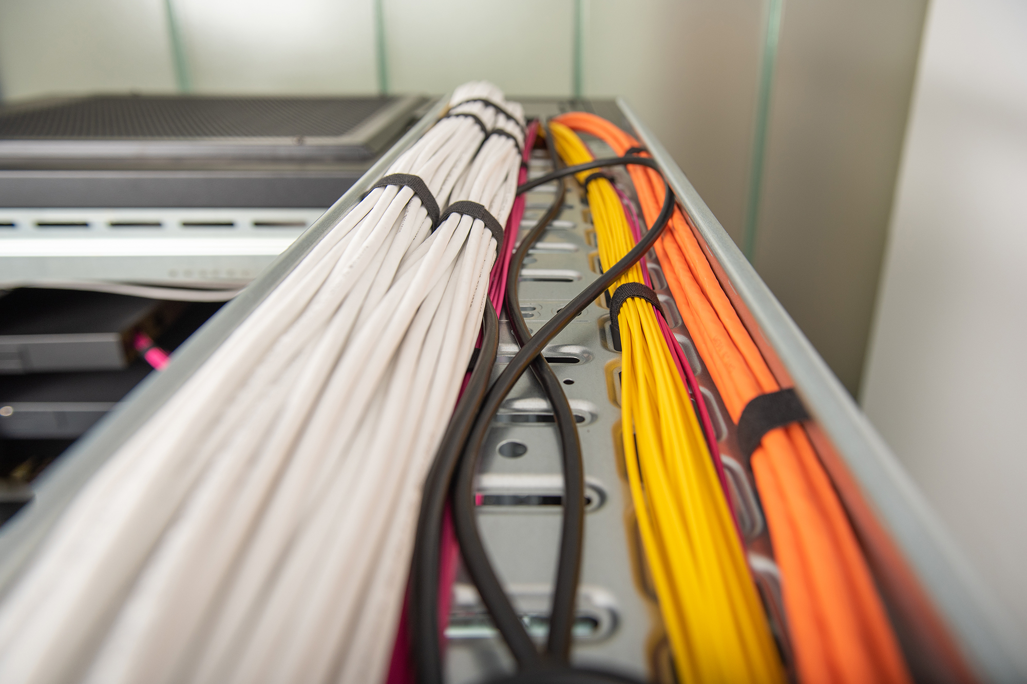 digitus Datakabel-hf cat7 digitus zone cat7 s/ftp 4p hf dca l305