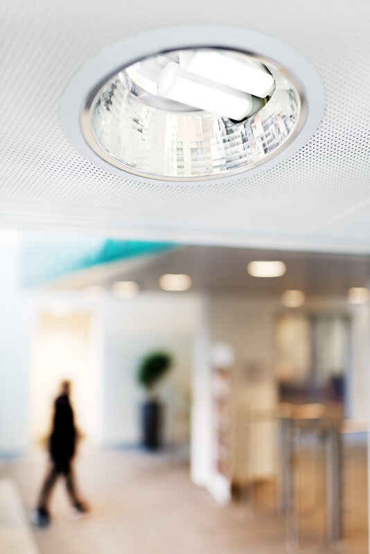 philips Led plug-in lamp corepro corepro led plc 5.5w 830 4p g2