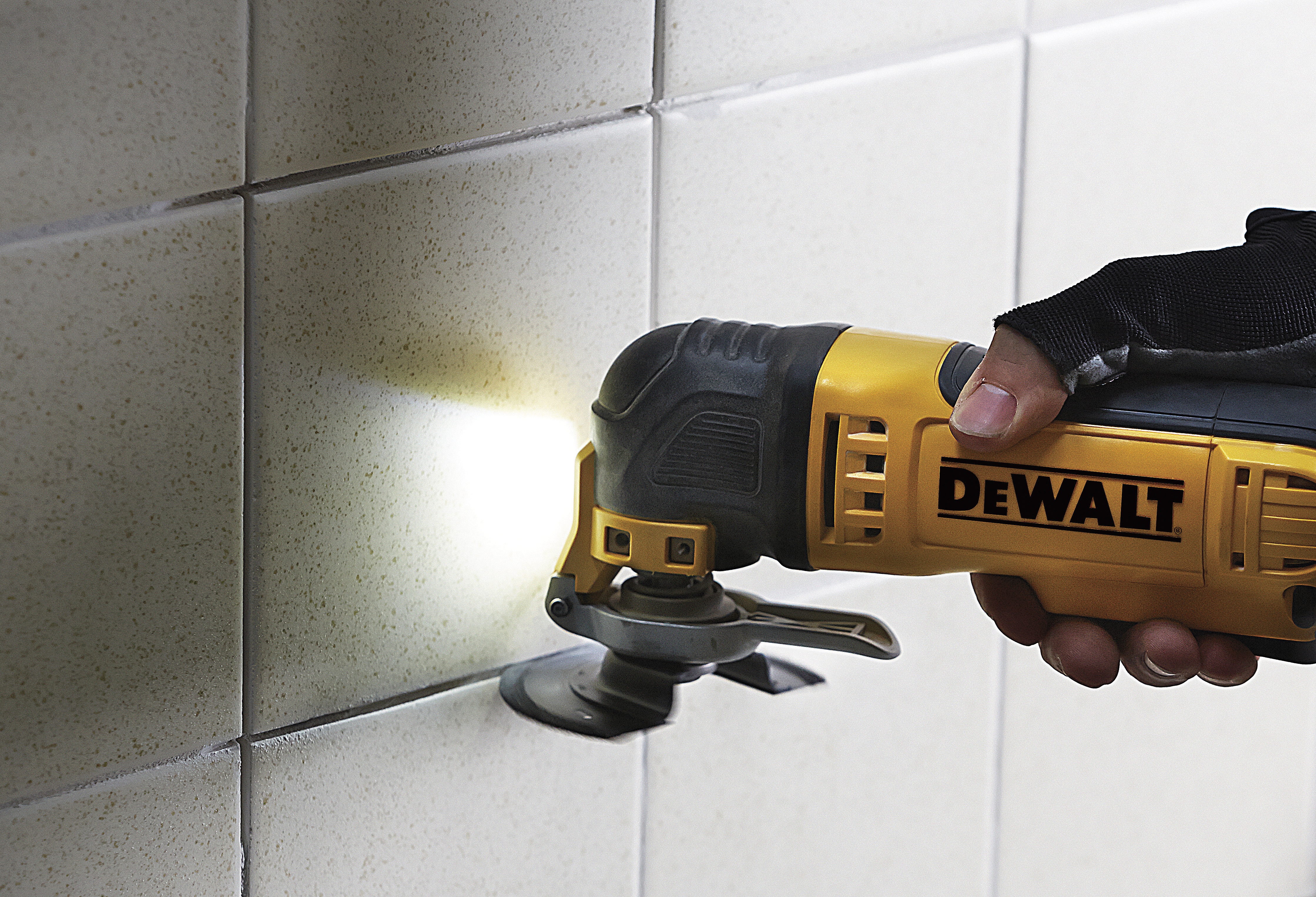 dewalt Monitoimikone dewalt dwe315kt 300w+37 tarviketta