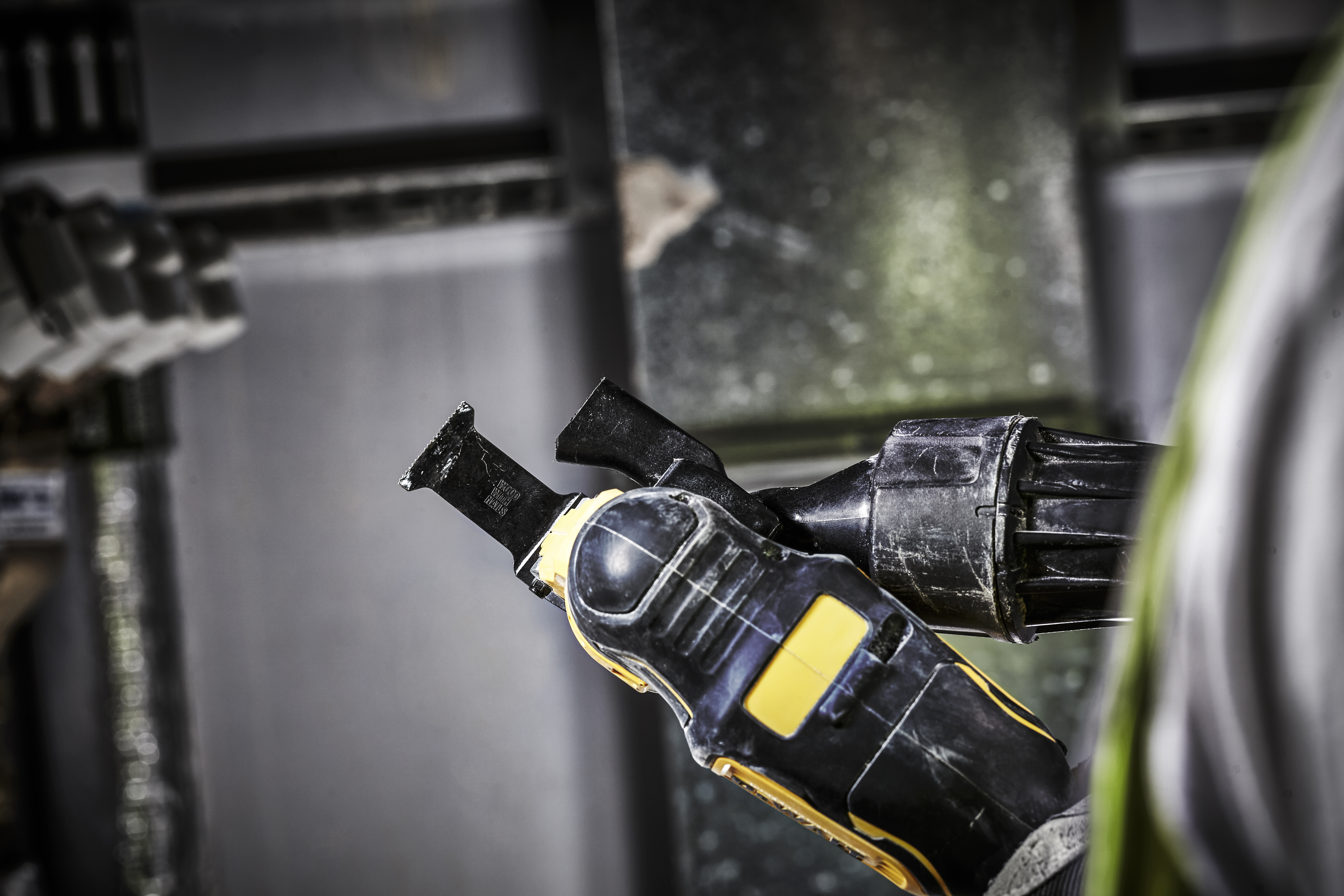 dewalt Akkumonitoimikone dewalt dcs355n 18v runko
