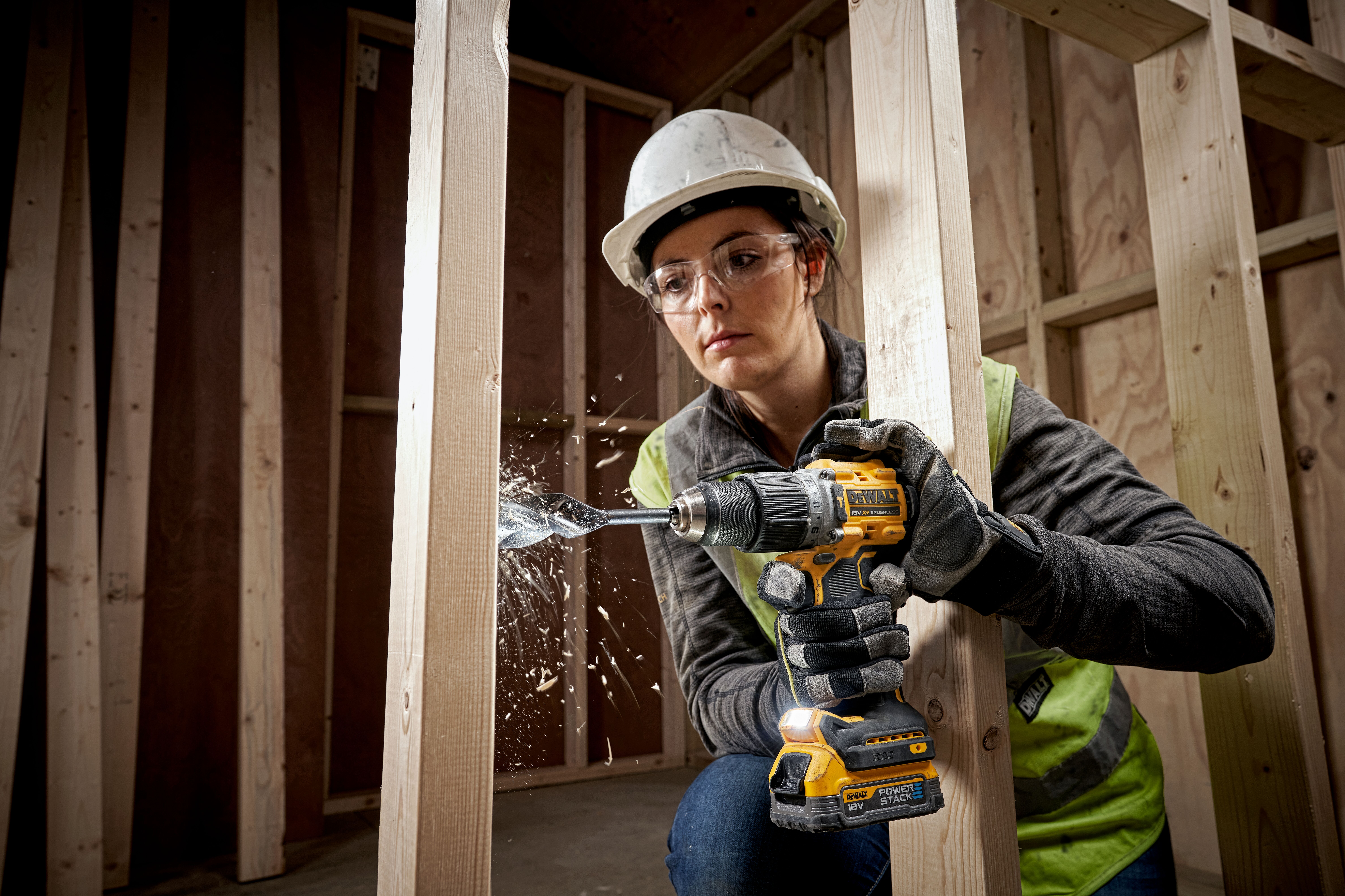 dewalt Akkukonesarja dewalt dck2051h2t 18v powers 2x5ah