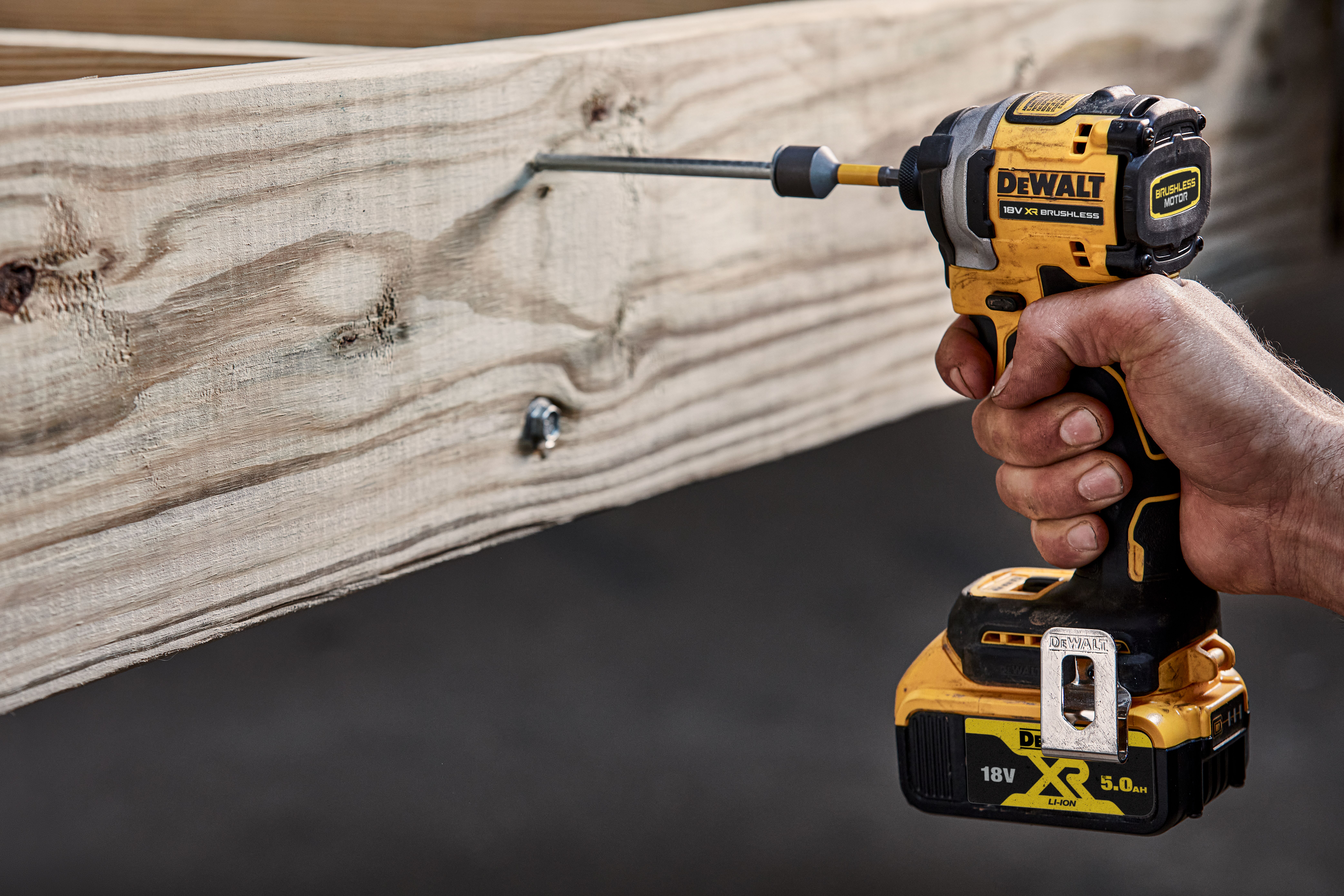dewalt Akkukonesarja dewalt dck2051h2t 18v powers 2x5ah