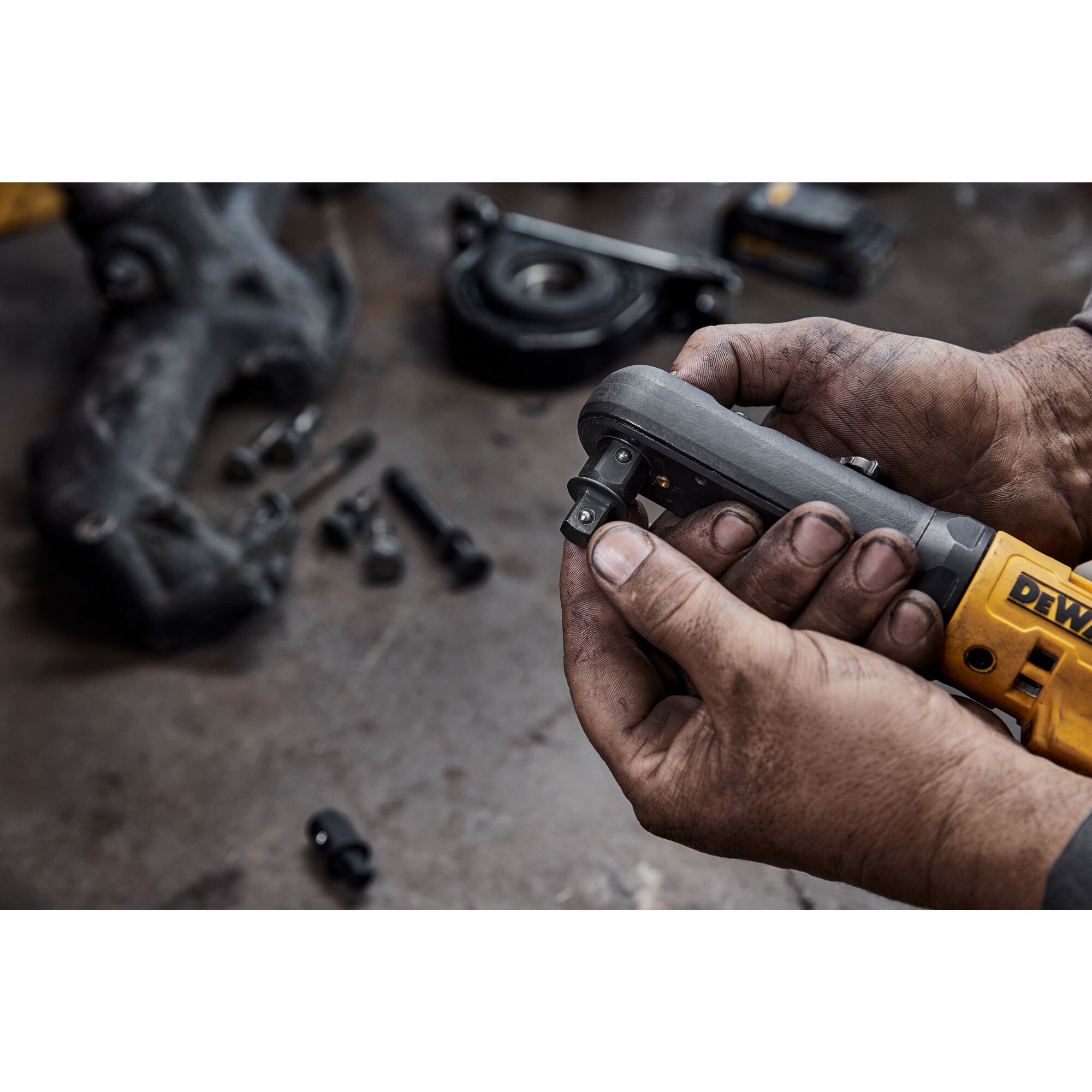 dewalt Sealed head ratchet dcf510n 18v 3/8 ja 1/2in