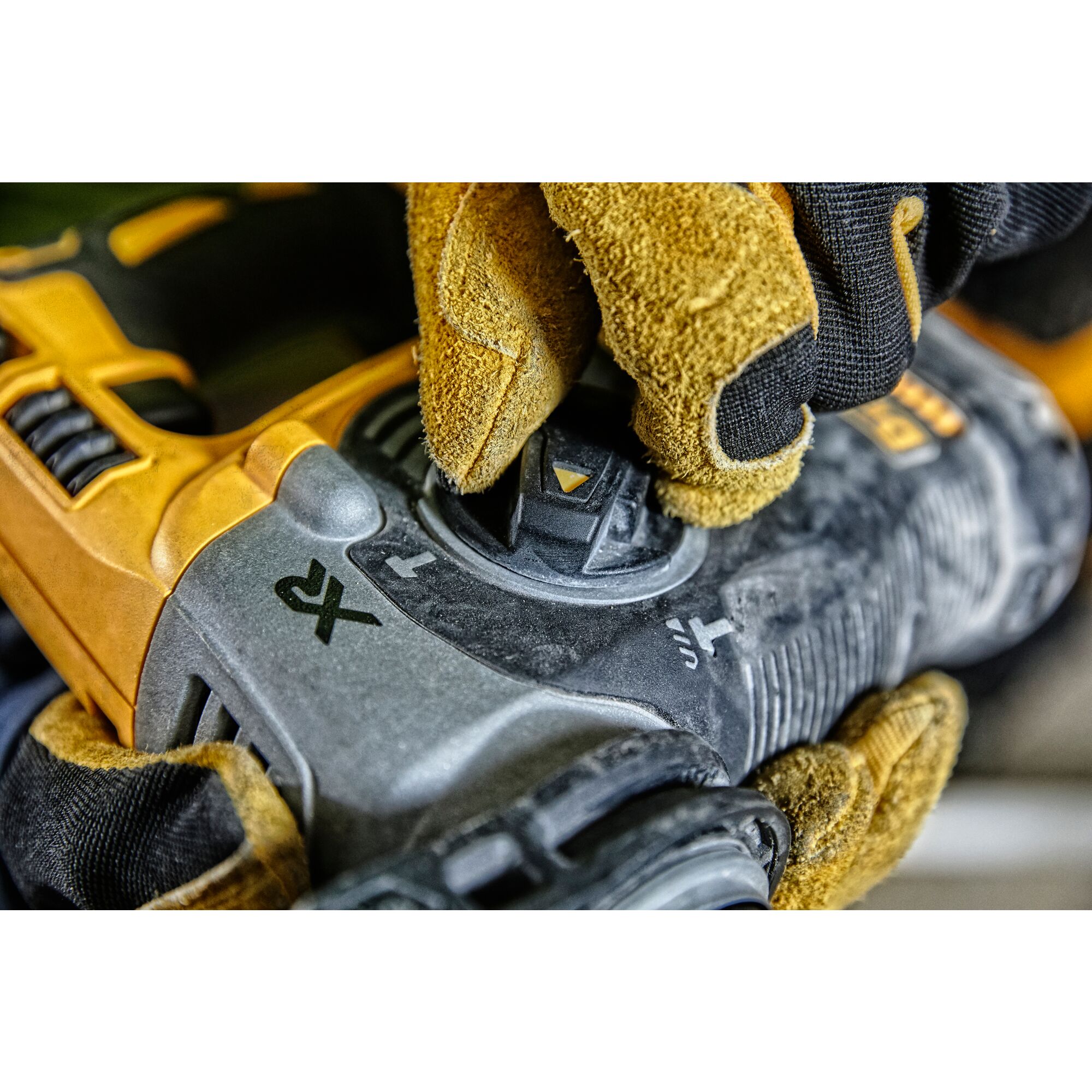 dewalt Battery hammer drill dewalt dch274n 18v