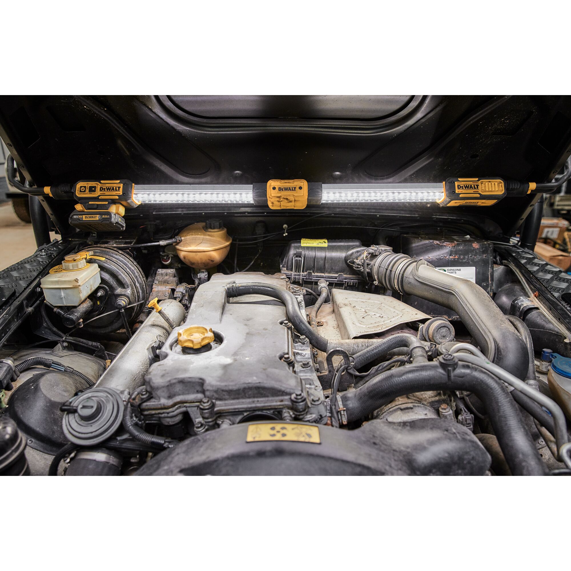dewalt Under bonnet led light dewalt 18v/12v xr