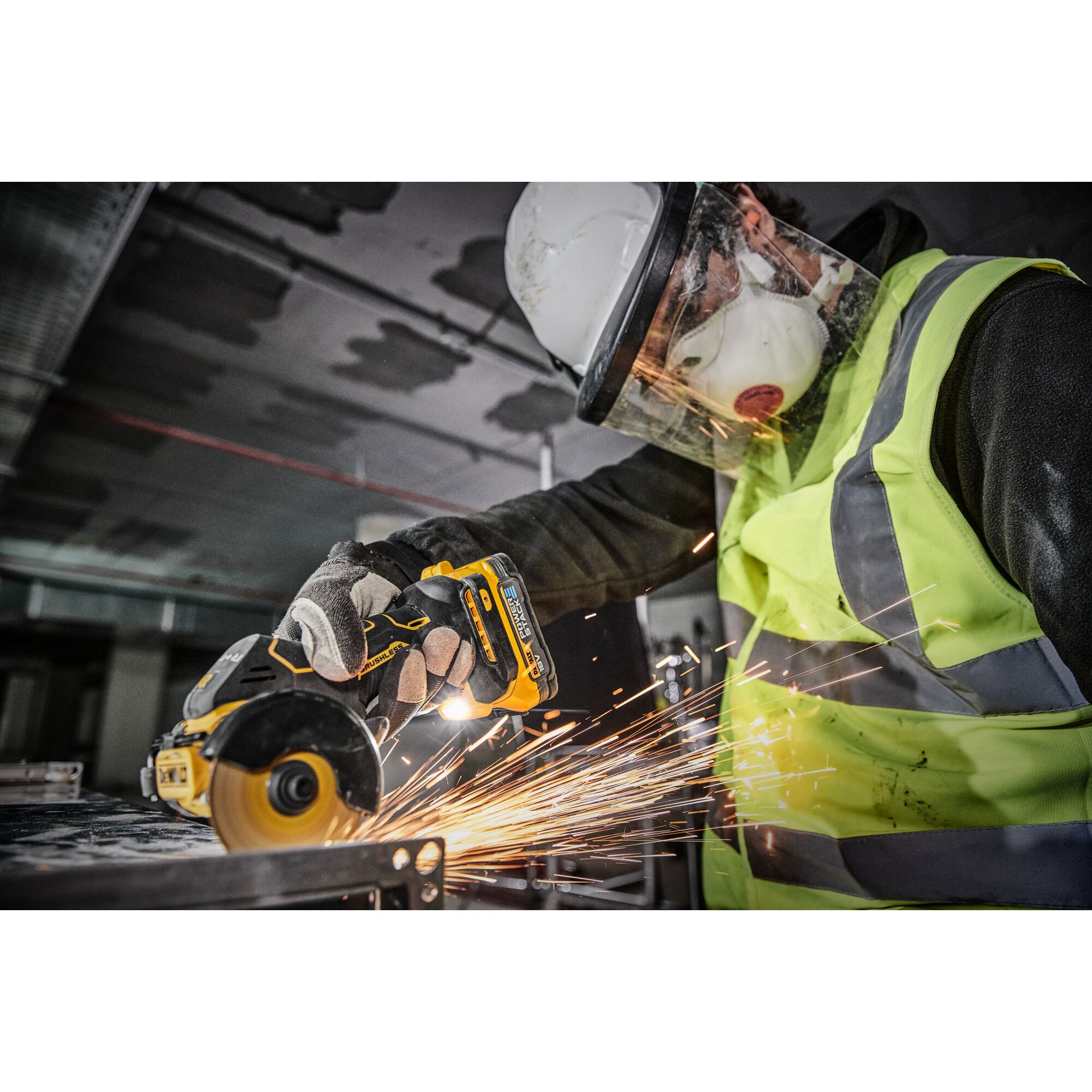 dewalt Akkulaikkaleikkuri dewalt 18v xr 76mm runko