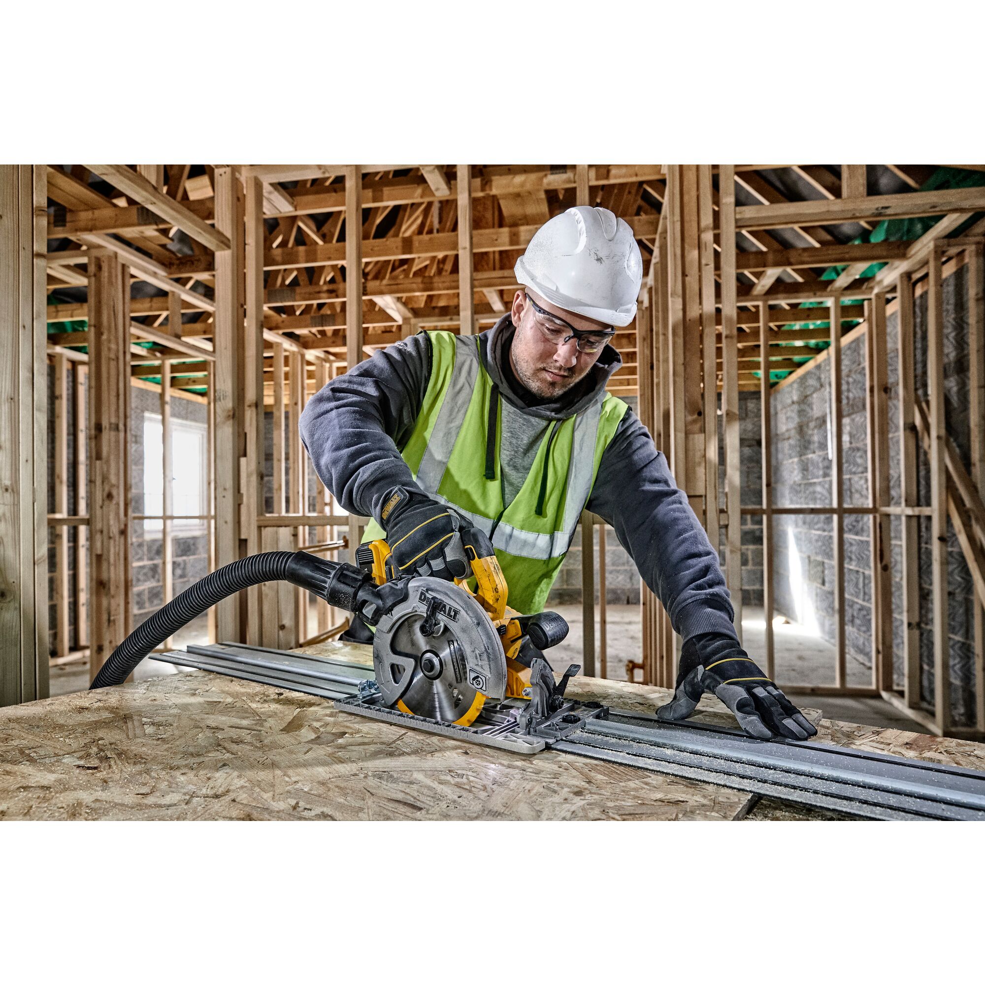 dewalt Battery circular saw dewalt dcs572n 18v xr bare