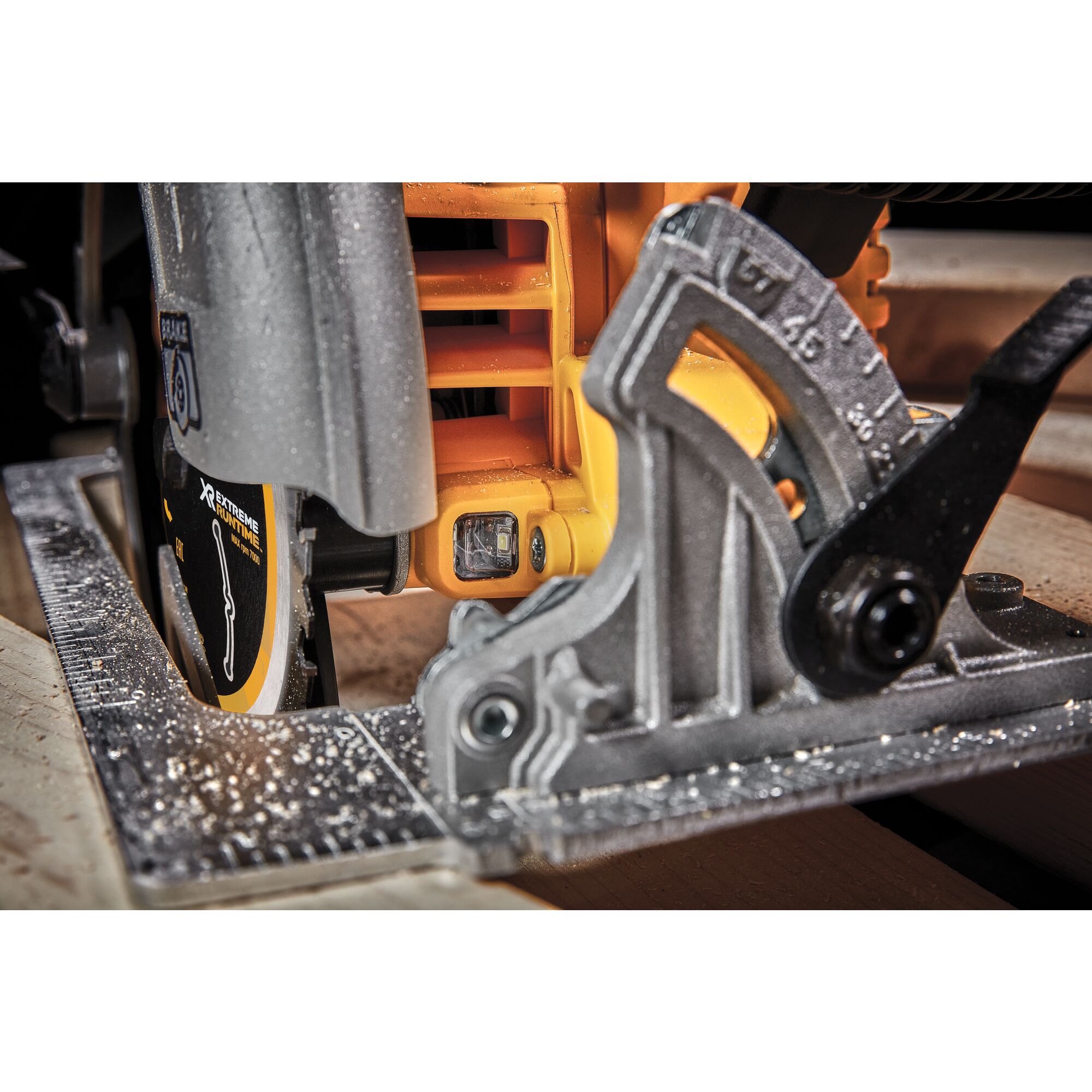 dewalt Cirkelsåg dewalt dcs573nt fv 18v tstak