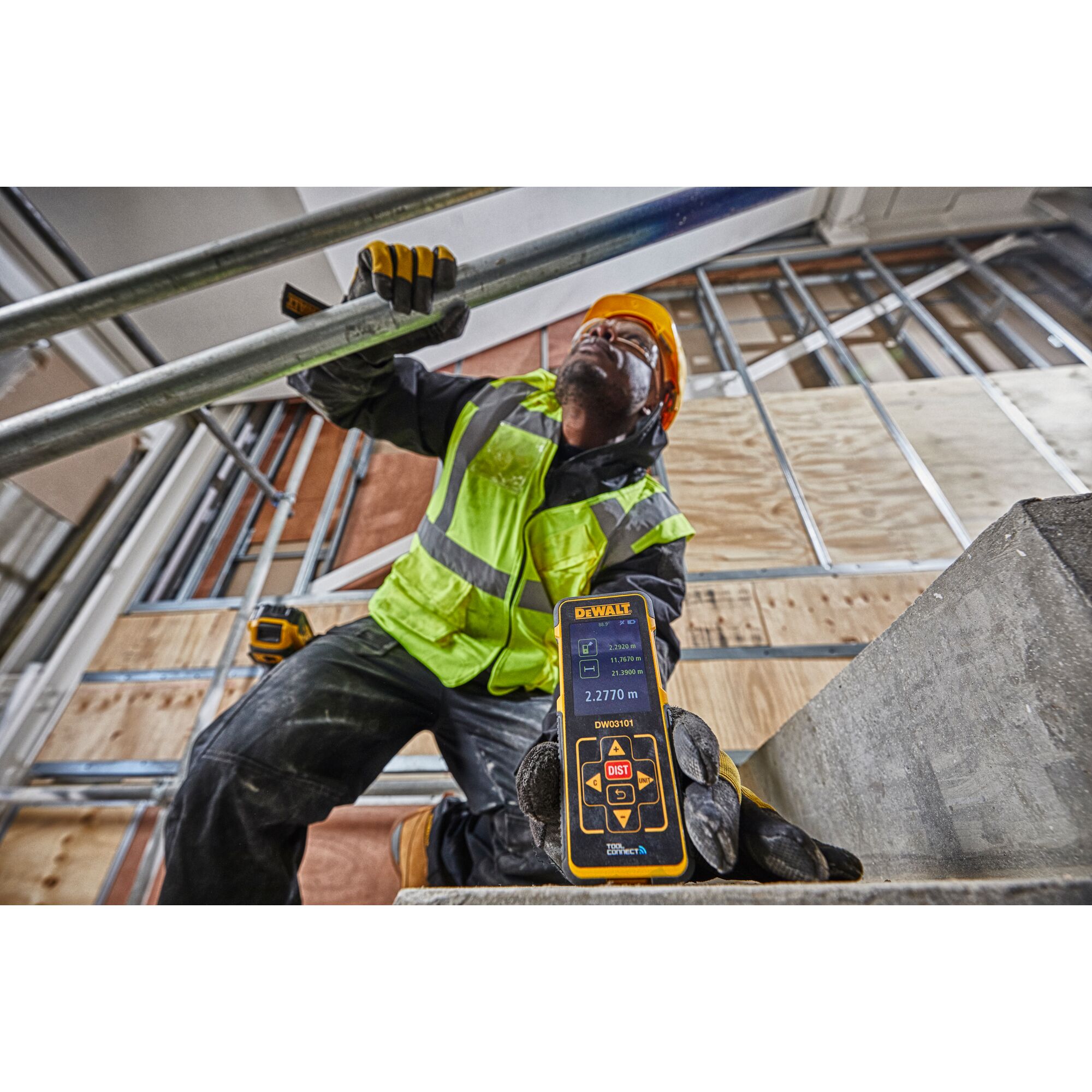 dewalt Laser distance measure dewalt 100m