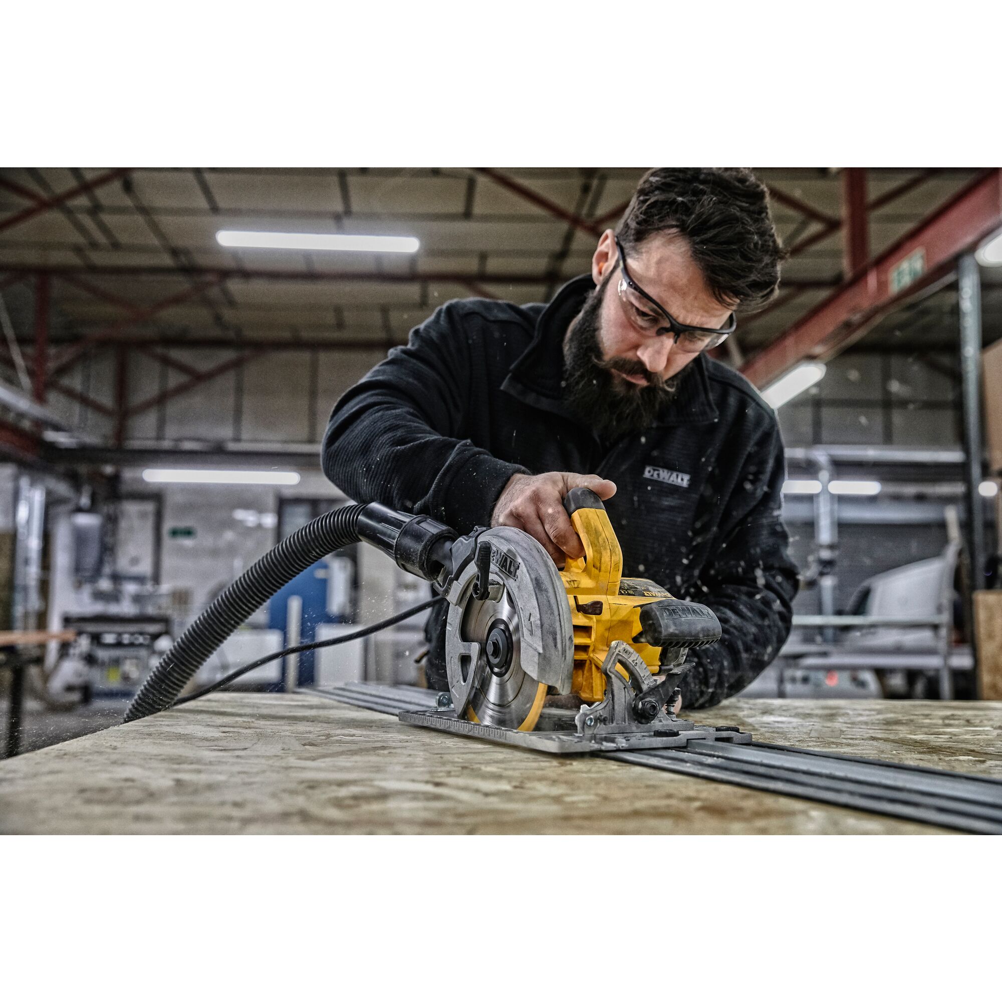 dewalt Circular saw dewalt dwe576k precision rail