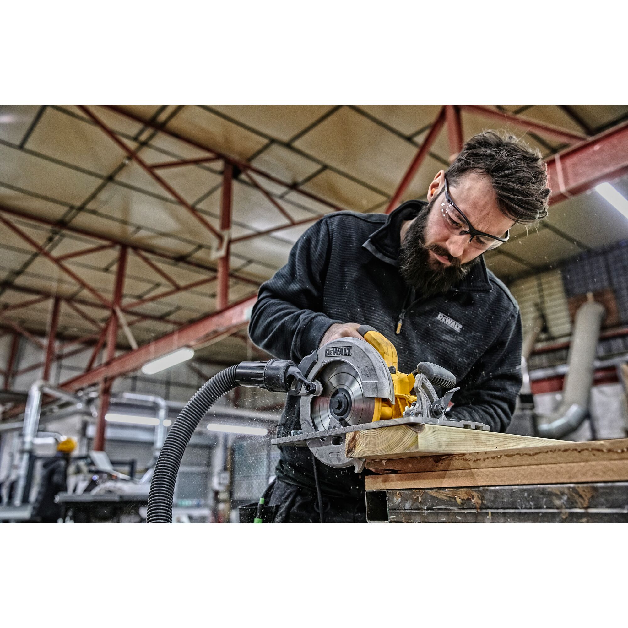 dewalt Circular saw dewalt dwe576k precision rail