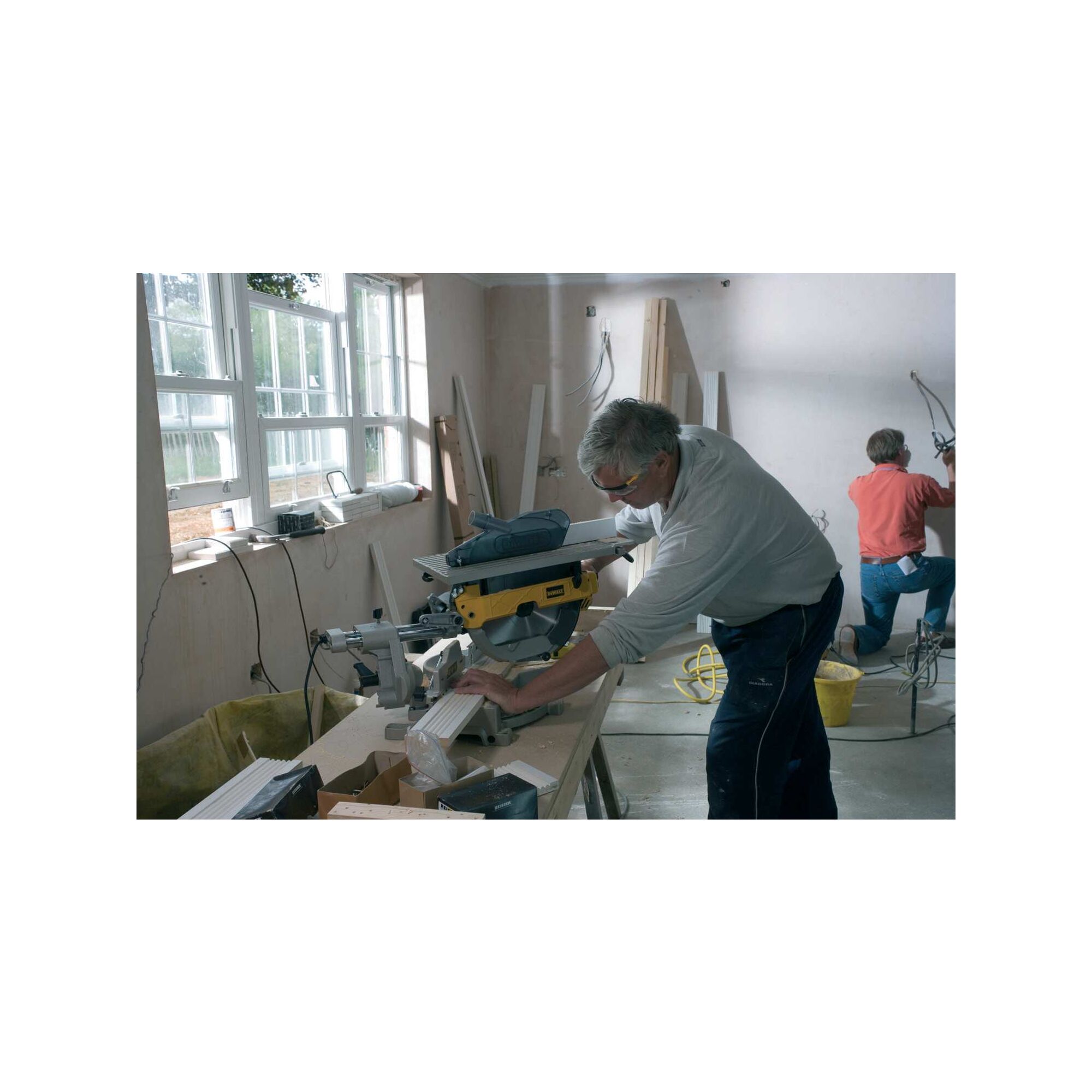dewalt Yhdistelmäsaha dewalt d27111-qs 1500 w 305 mm terä