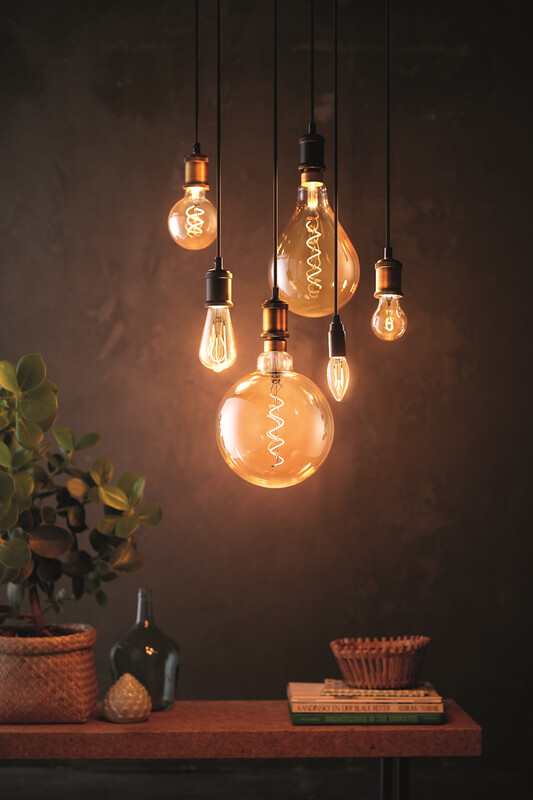 philips Led lamp classic-giant e27 818 470lm 40=7w g200 gold