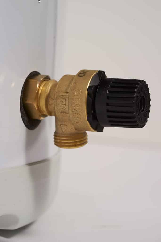 oso Vedenlämmitin oso versa v100 2kw 1x230v