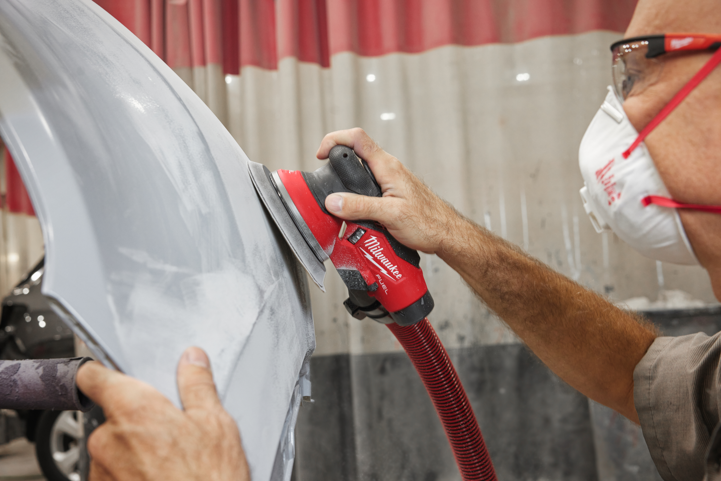milwaukee Bat orbital sander milwaukee m12 fros5-0