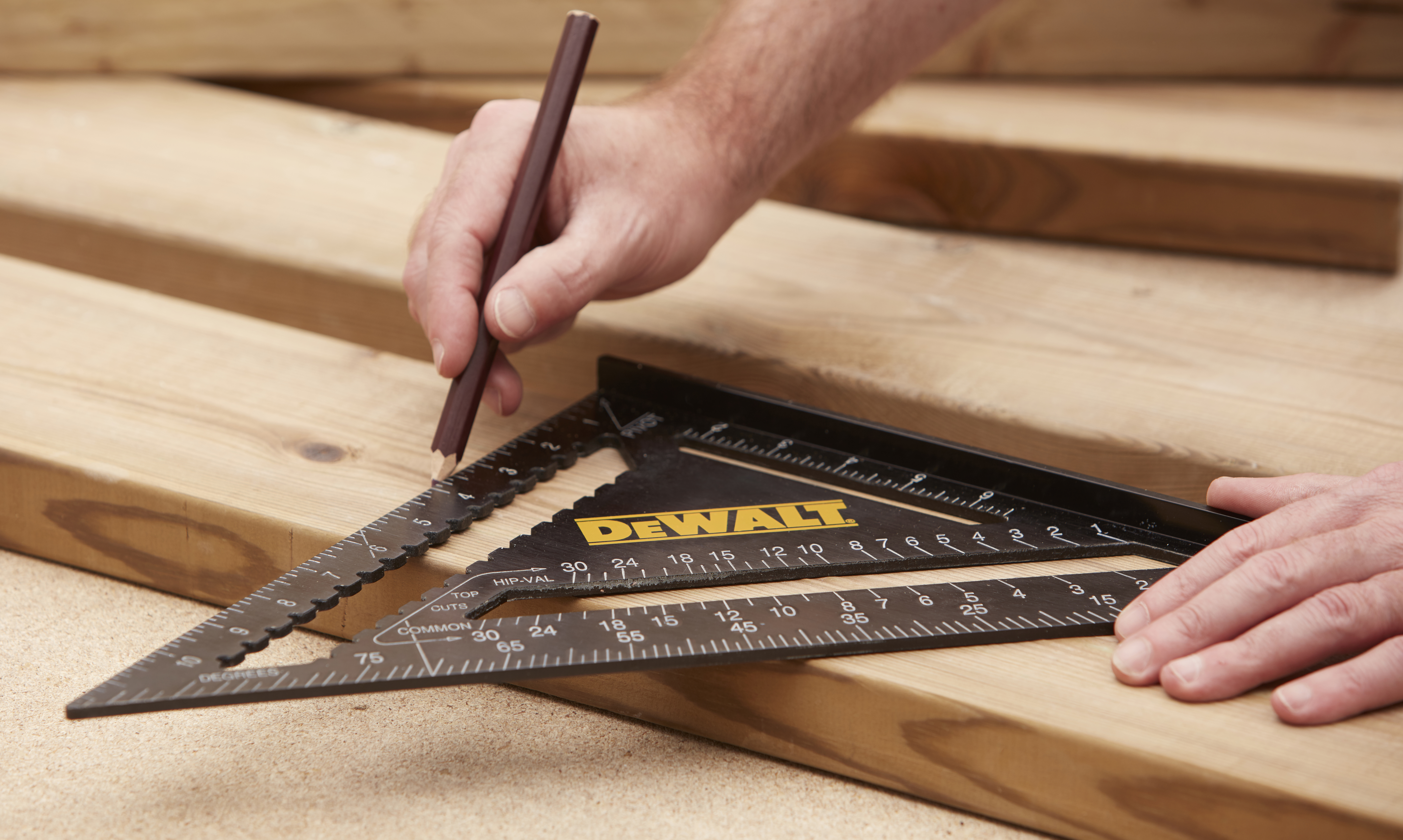 dewalt Suorakulma dewalt 300mm