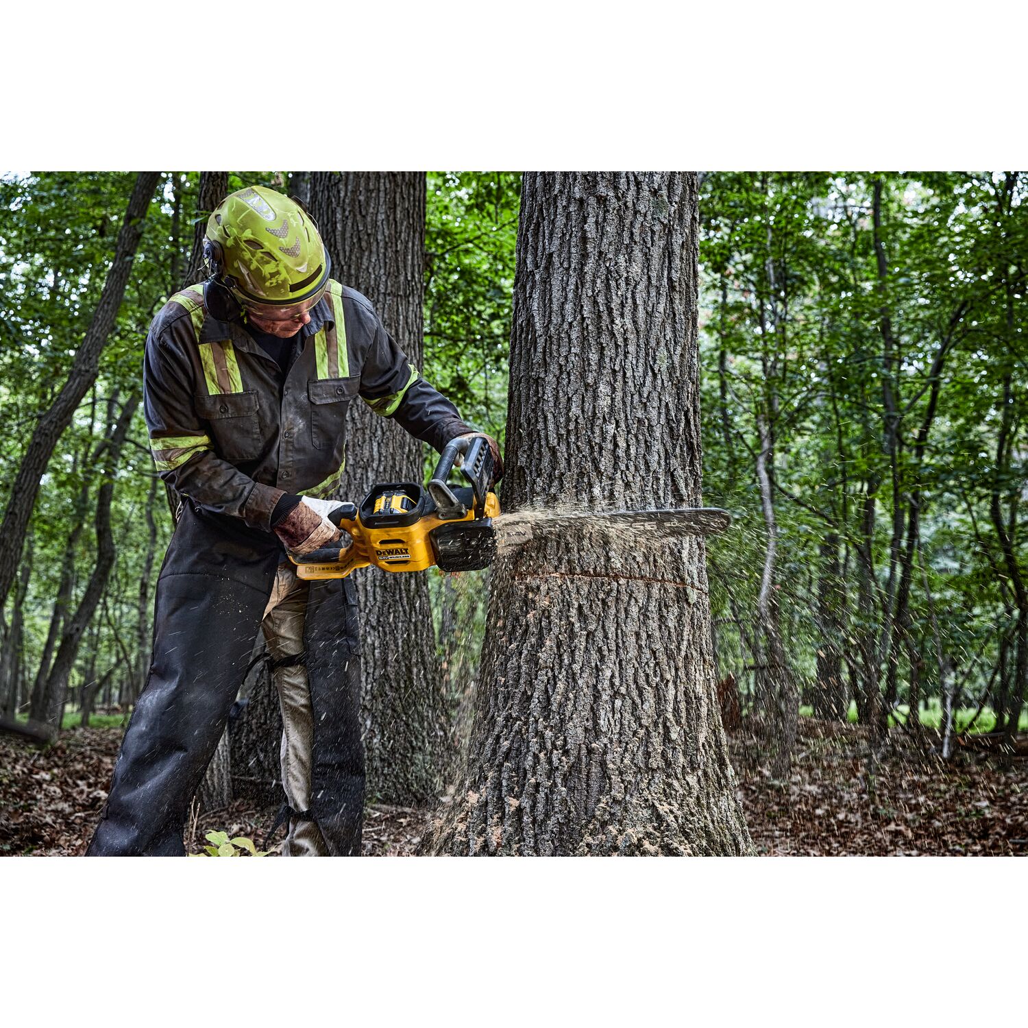 dewalt High powered chainsaw dewalt dcmcs575x1 54v 50cm 1x9ah
