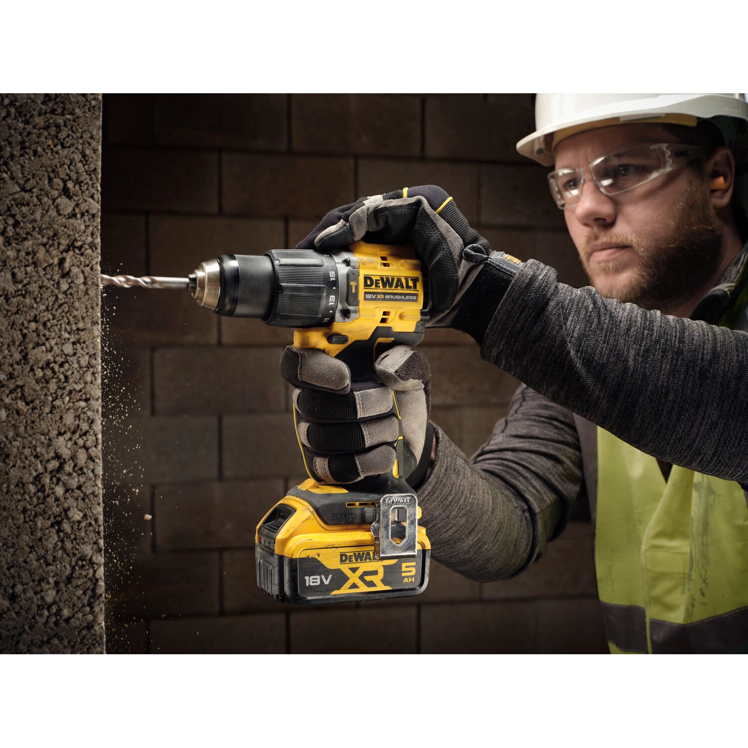 dewalt Hammer drilldriver dewalt dcd799p2t 18v 74nm 2x5ah tstak