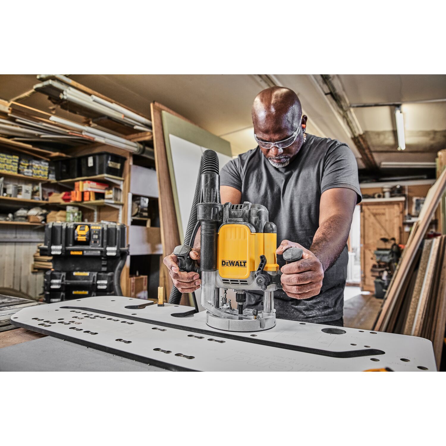 dewalt Handöverfräs dewalt dwe625kt 230v 12mm 2300w tstak vi