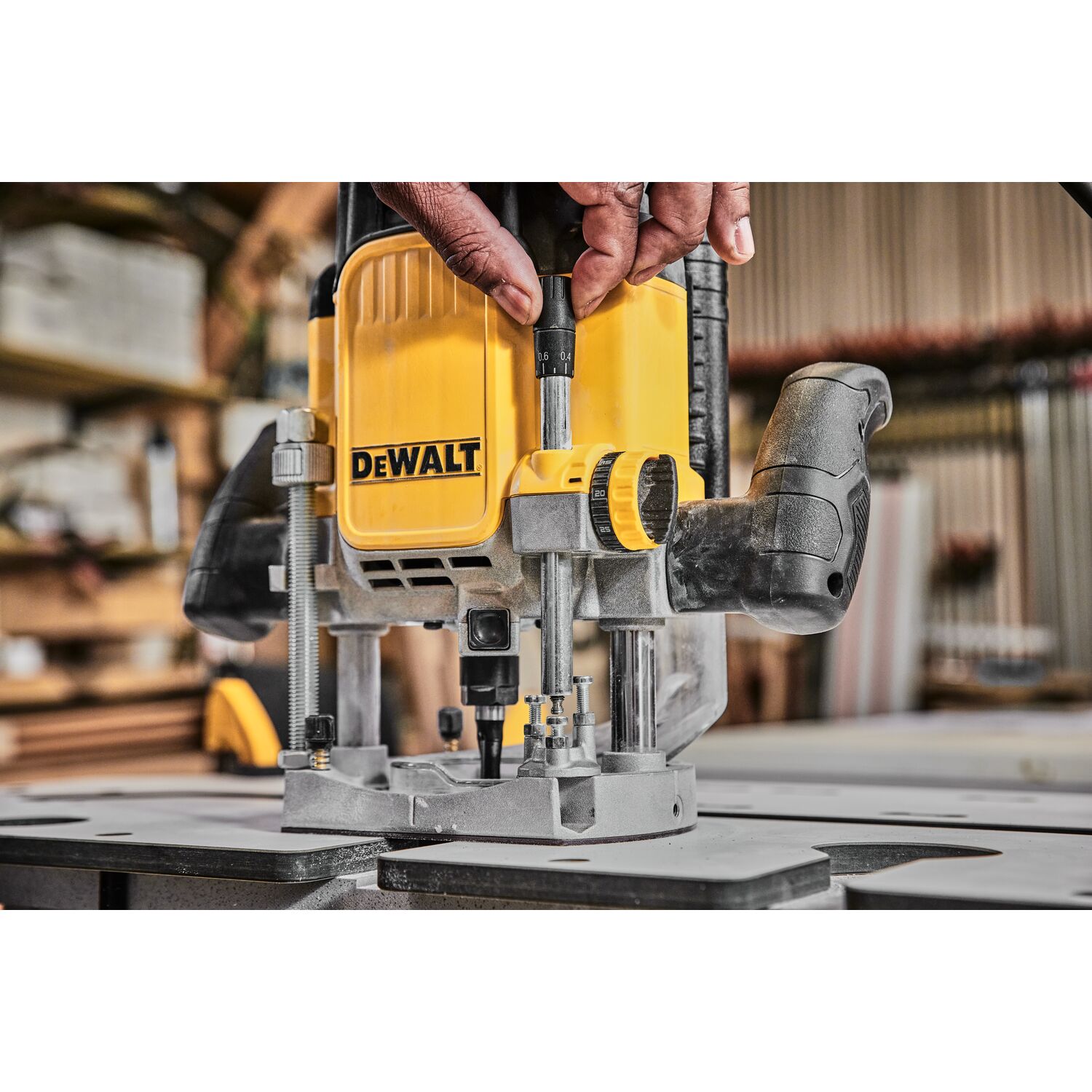 dewalt Yläjyrsin dewalt dwe625 230v 12mm 2300w carton
