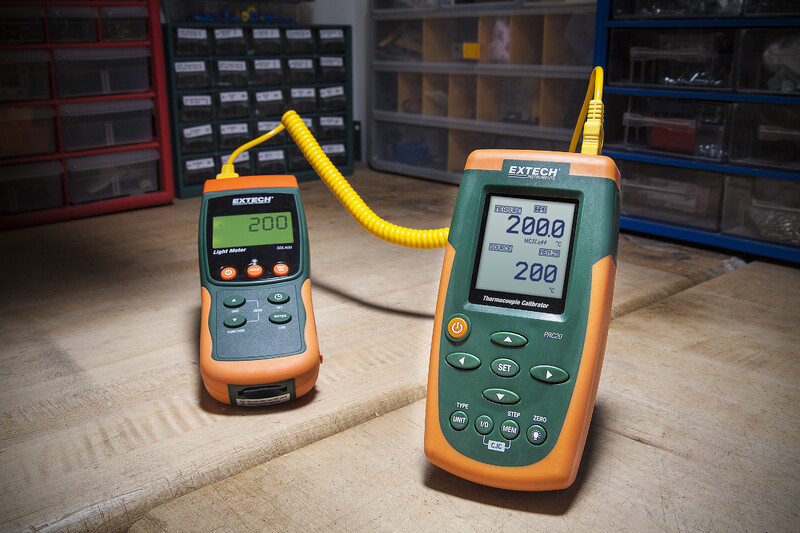 extech Thermocouple calibrator extech prc20