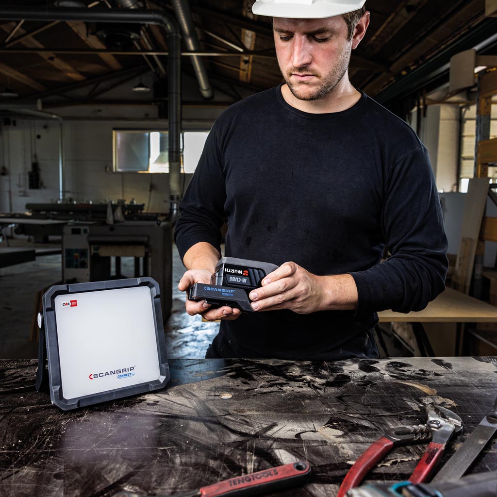 scangrip Compact floodlight scangrip vega 2 connect 2000 lm