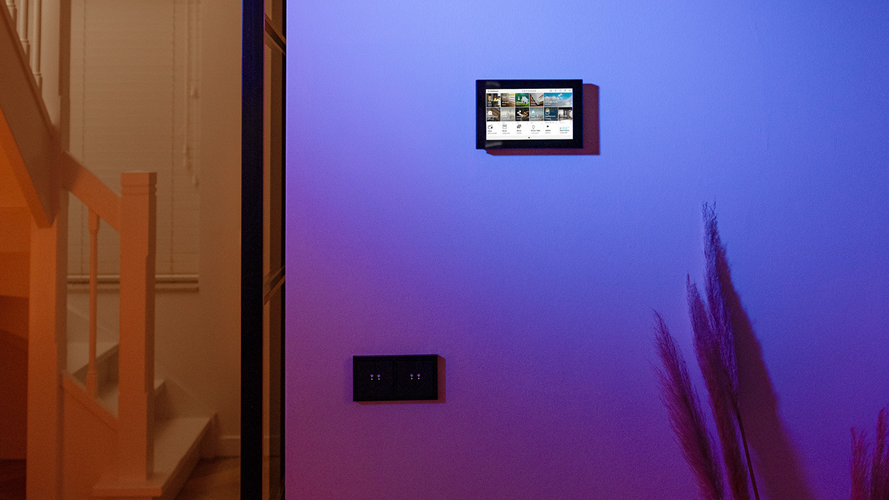 abb Touch screen abb welcome onetouch black
