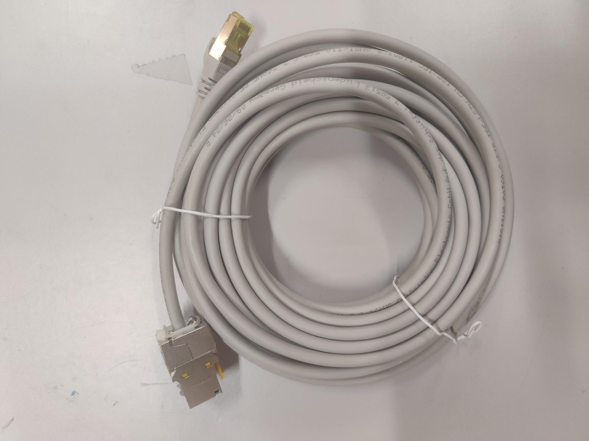 TOLPPAKAAPELI-CAT6A S/FTP LSZH 10M