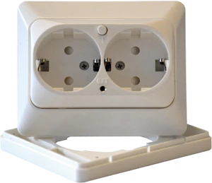 norwesco Fault curr.prot. socket-outlet 2s/16a/30ma/250v/ip20 upj val