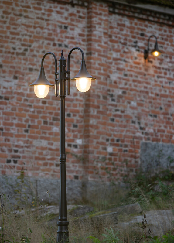 airam Gårdsarmatur kartano pkt-2-u e27 75w sv