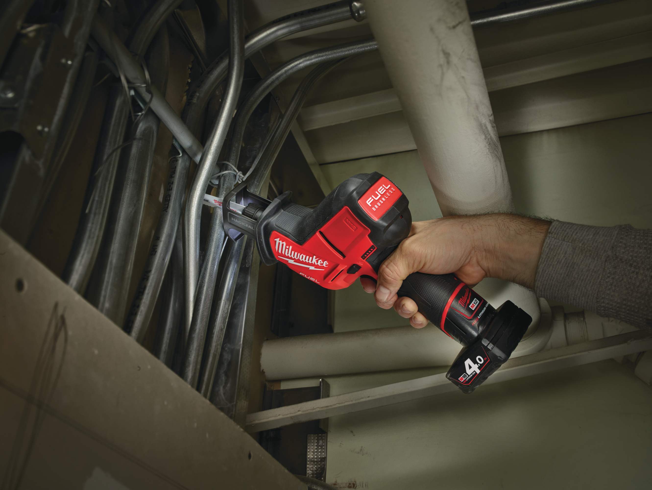 milwaukee Akkupuukkosaha milwaukee m12 chz-0