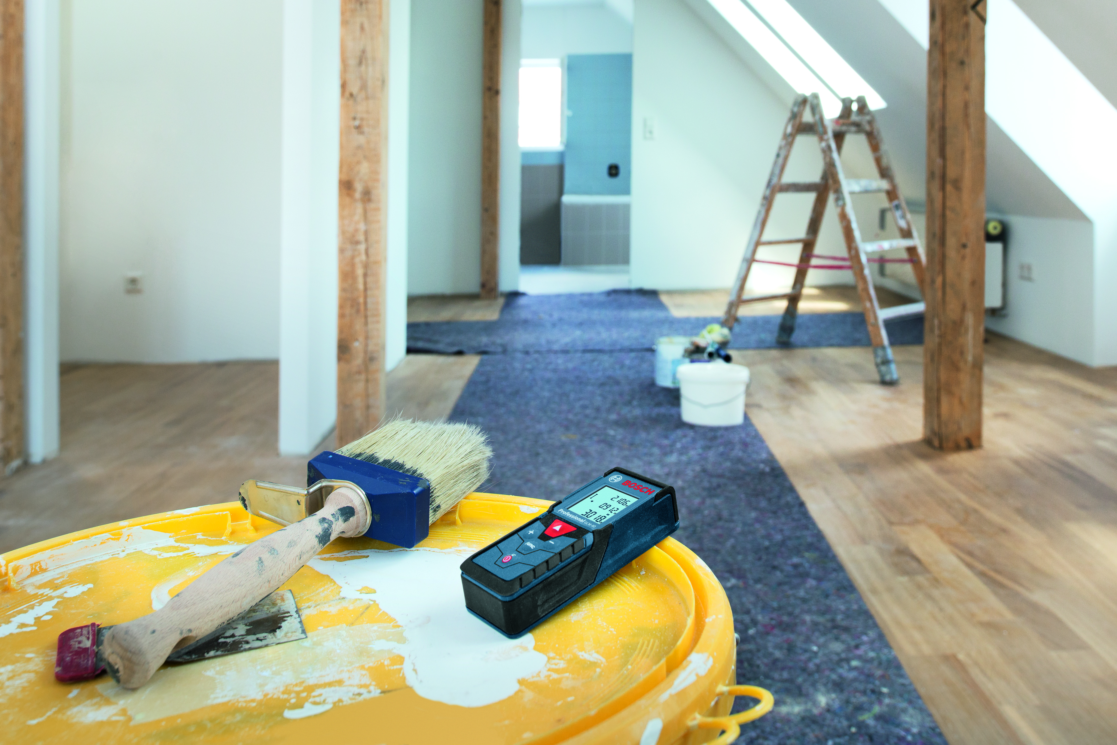 bosch blue Laser measure glm 40