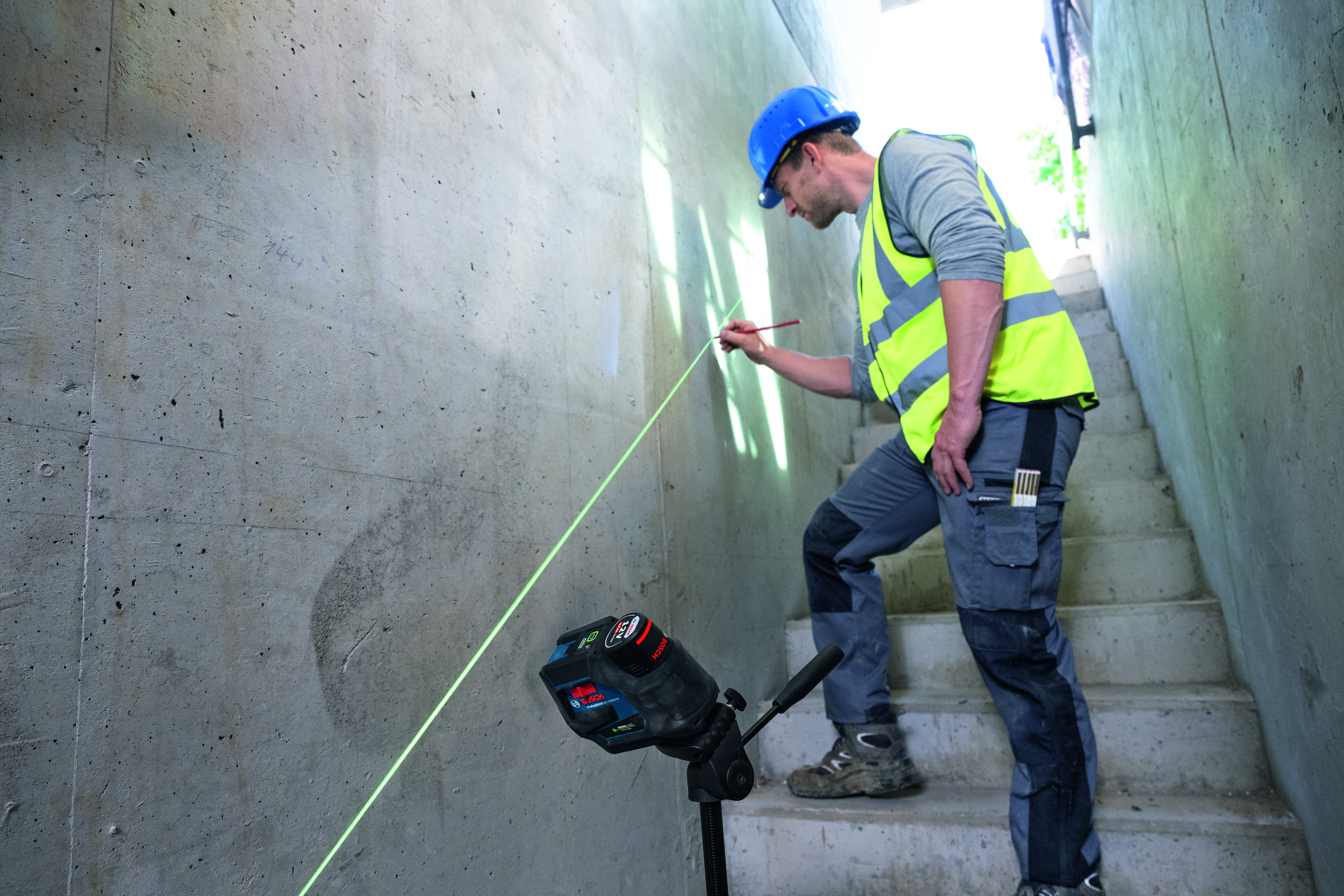 bosch blue Yhdistelmälaser bosch gcl 12v-50-22 cg 2ah lb