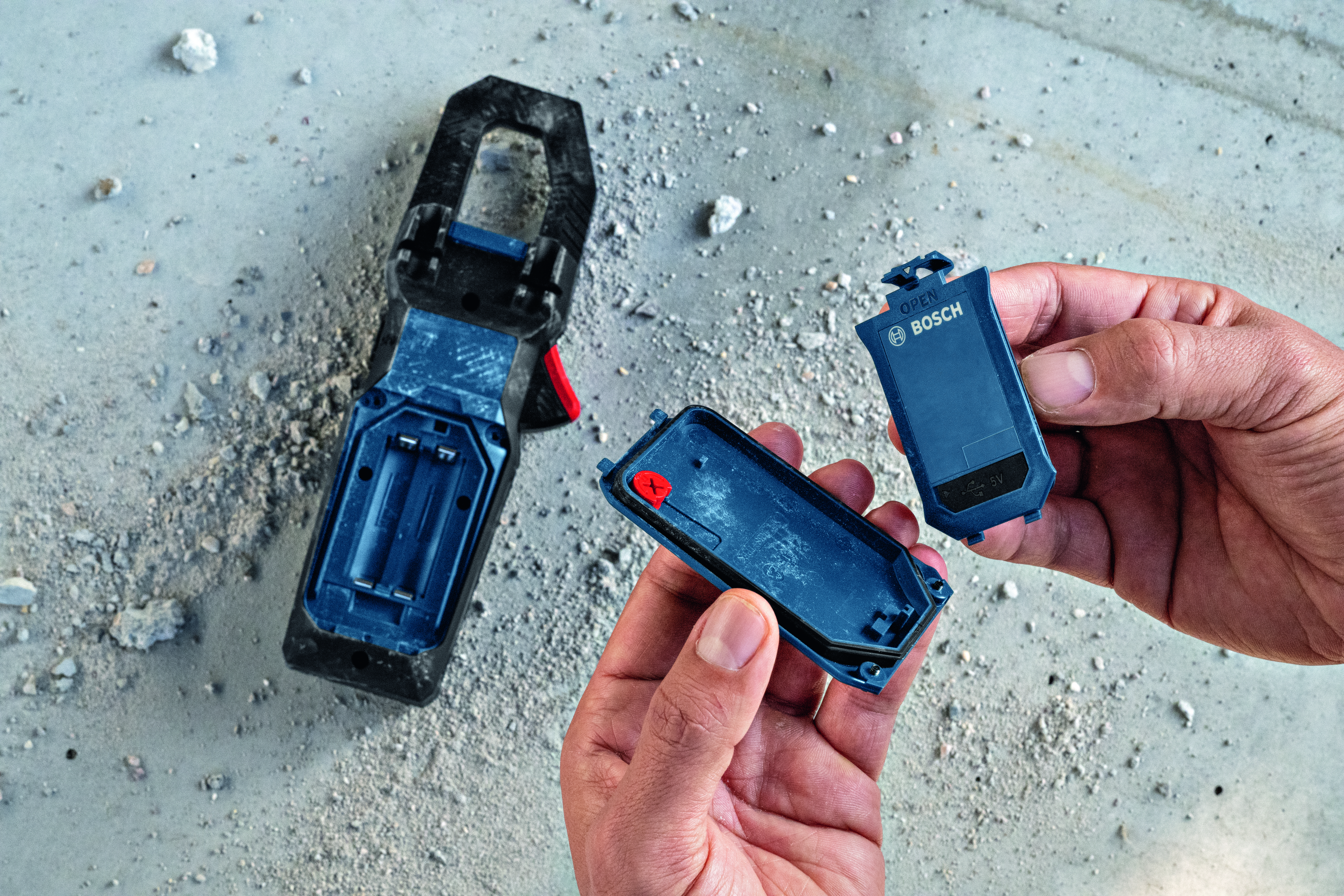 bosch blue Pihtimittari bosch gmc 600-15 2xaa ja tasku