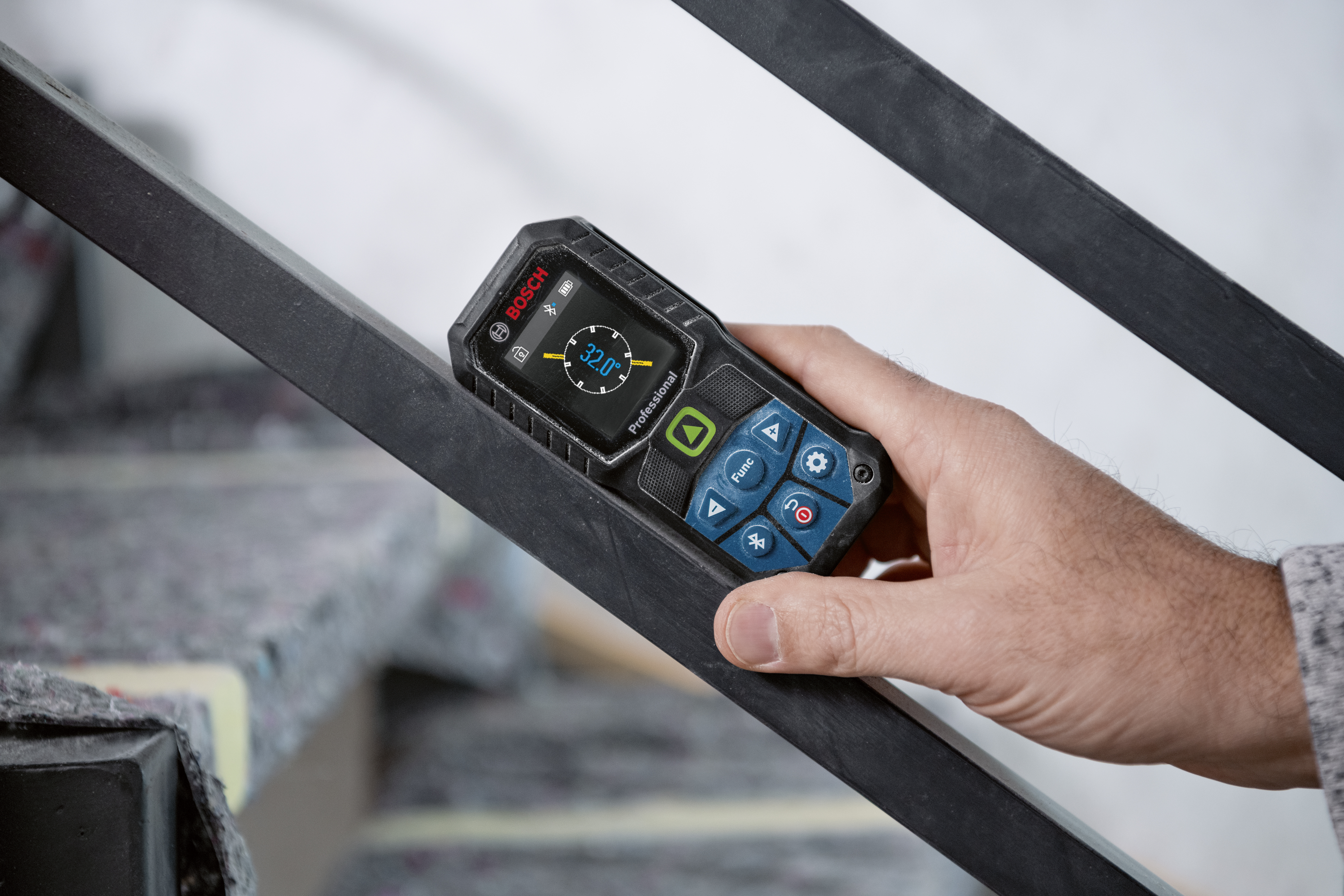 bosch blue Laser measure bosch glm 50-27 cg