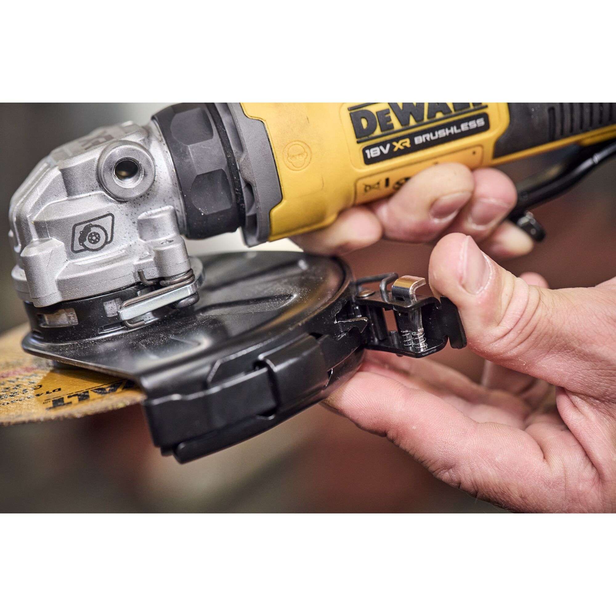 dewalt Akkukulmahiomakone dewalt dcg404n 18v xr 125mm runko