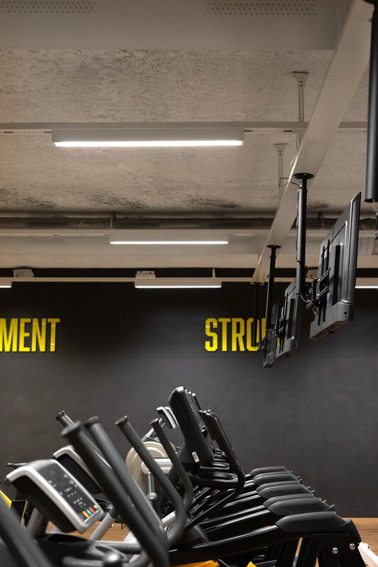 hide-a-lite Pinta-/ripustusval. actor g2 op 3260lm 28w 3/4k bl dim