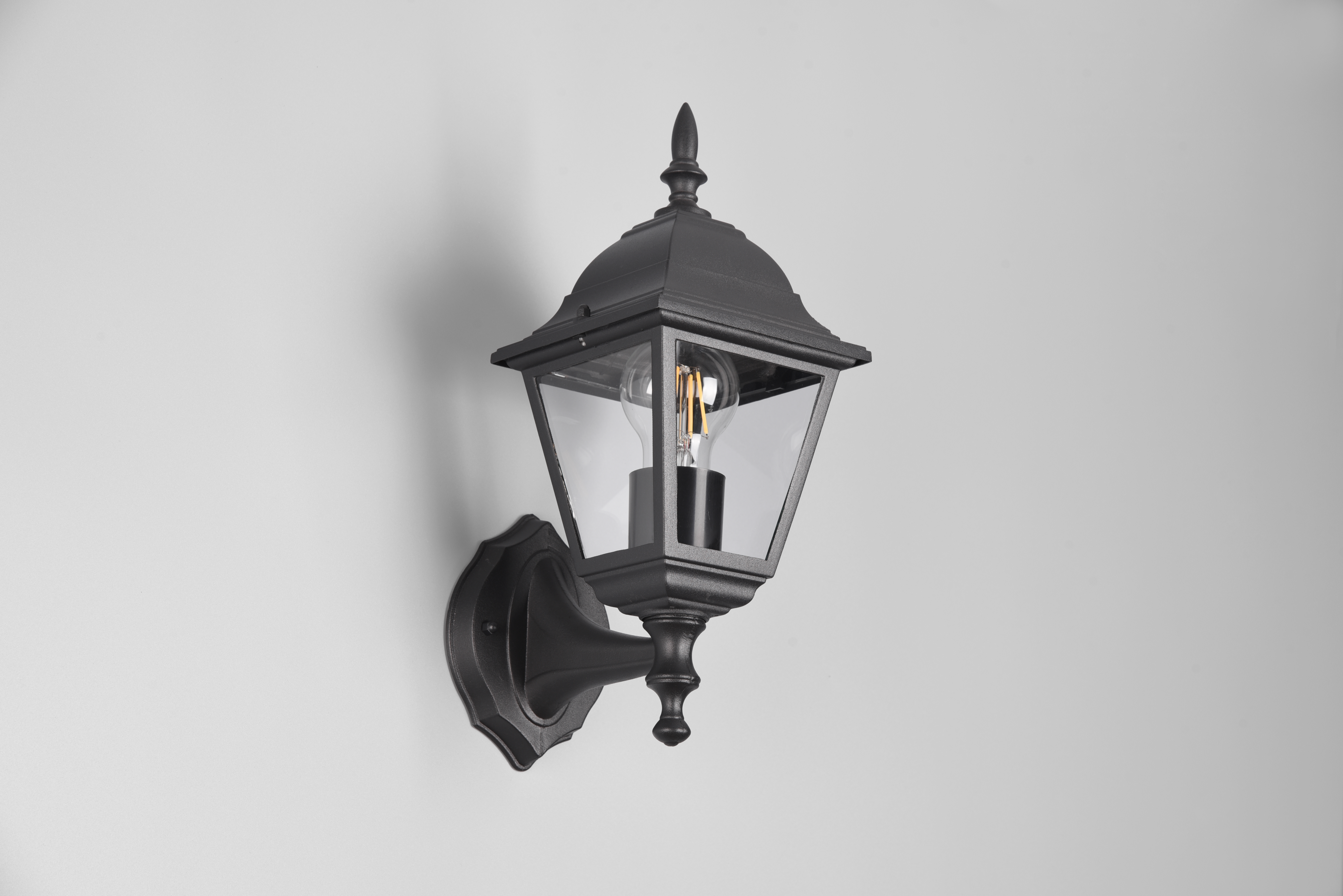 trio Wall lamp outdoor trio livenza ip44 e27 max 60w black