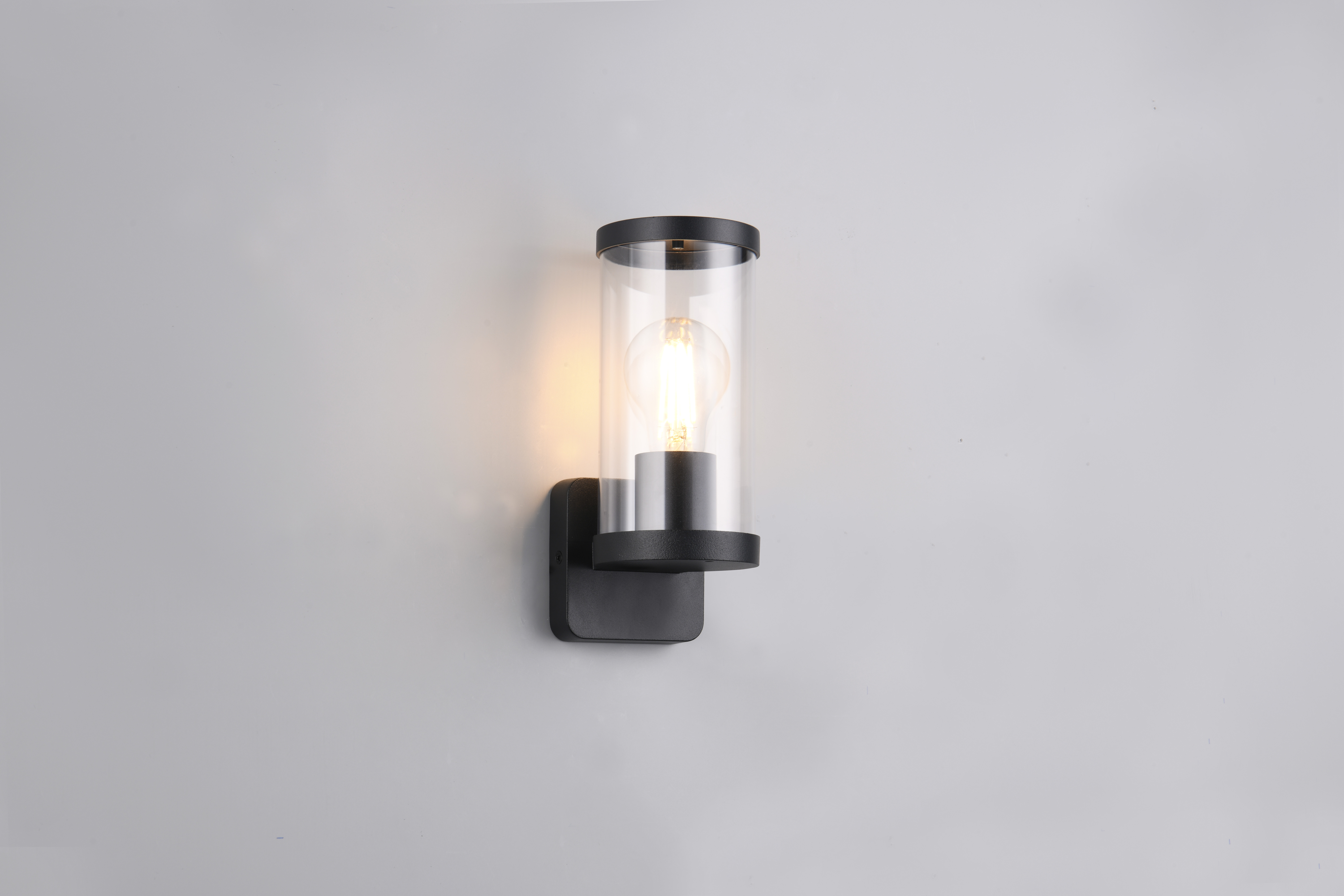 trio Seinävalaisin ulko trio bonito ip44 e27 max 28w matt black
