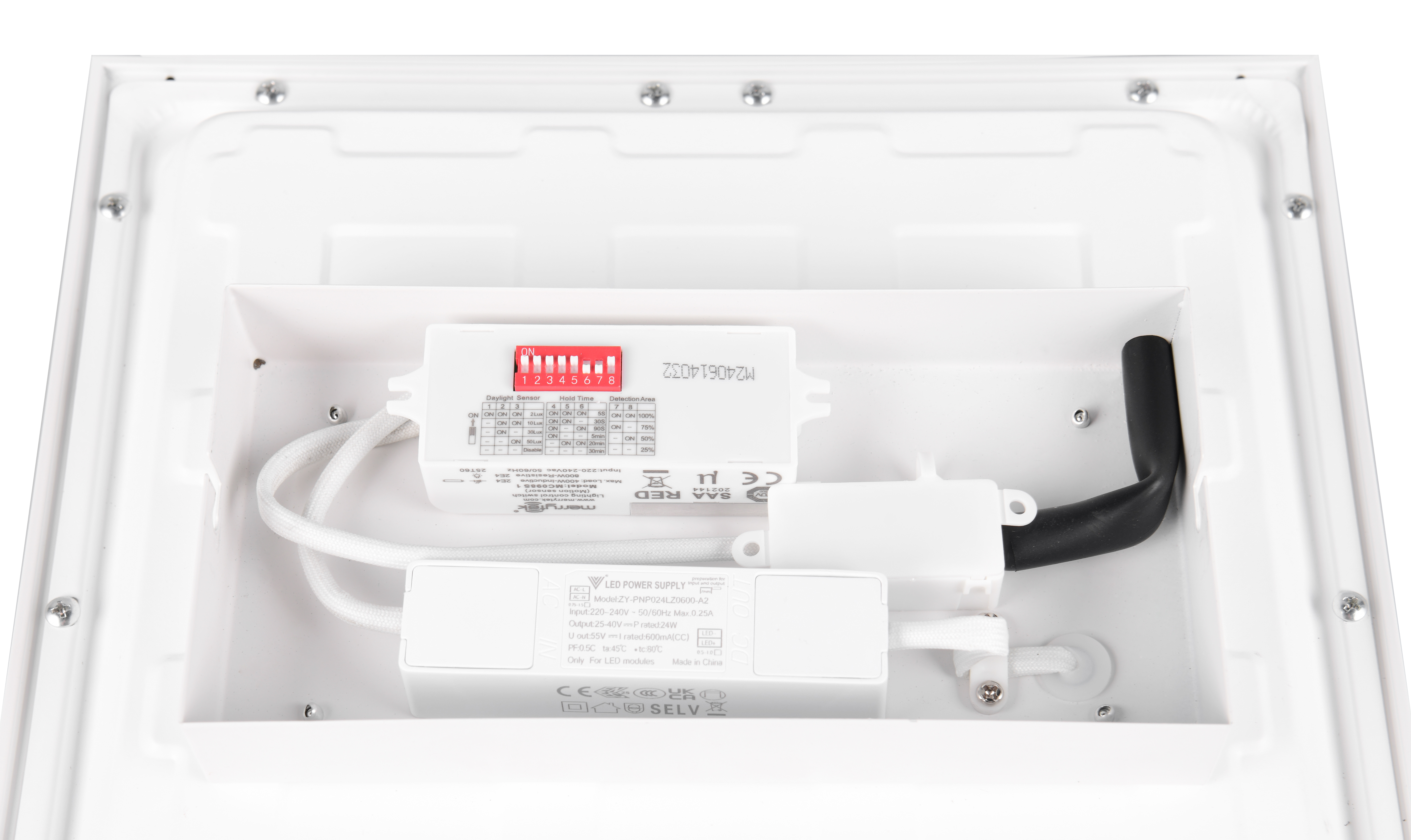 trio Sensor light trio sirius 295x295 19w/1200lm pir wh