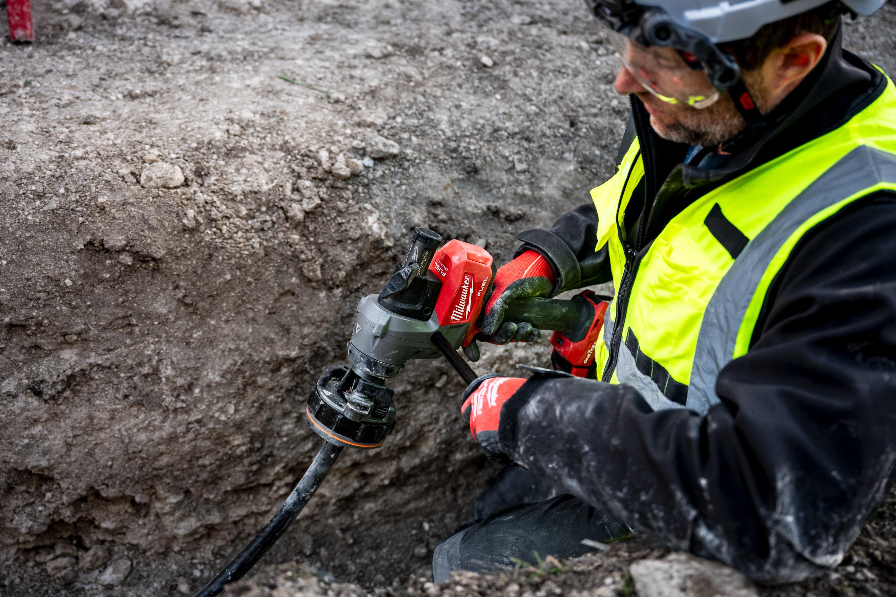 milwaukee Akkukaapelinkuorija milwaukee m18 fcst-302ca